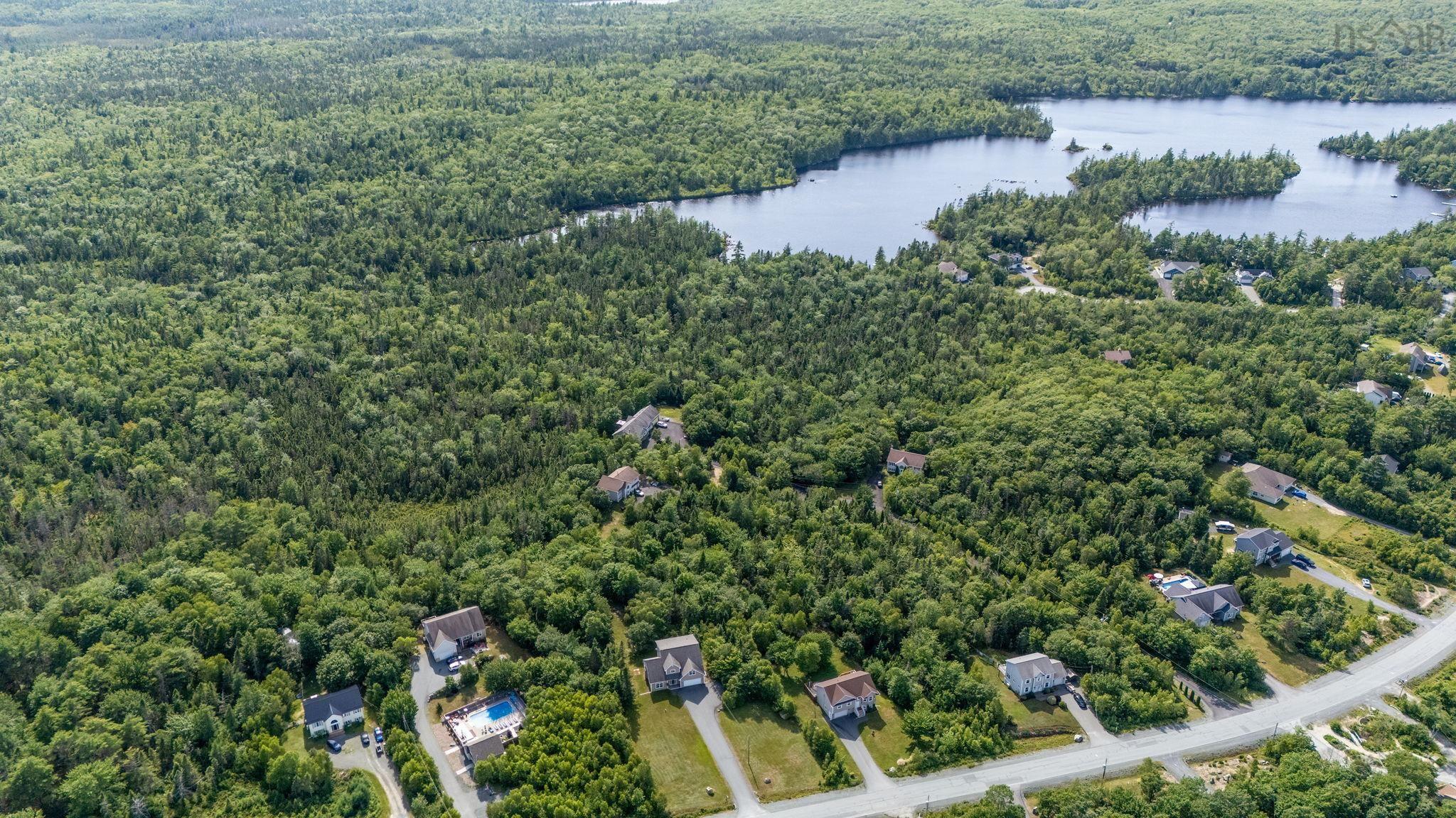 $724,900.00: 539 Birch Bear Run, Lewis Lake