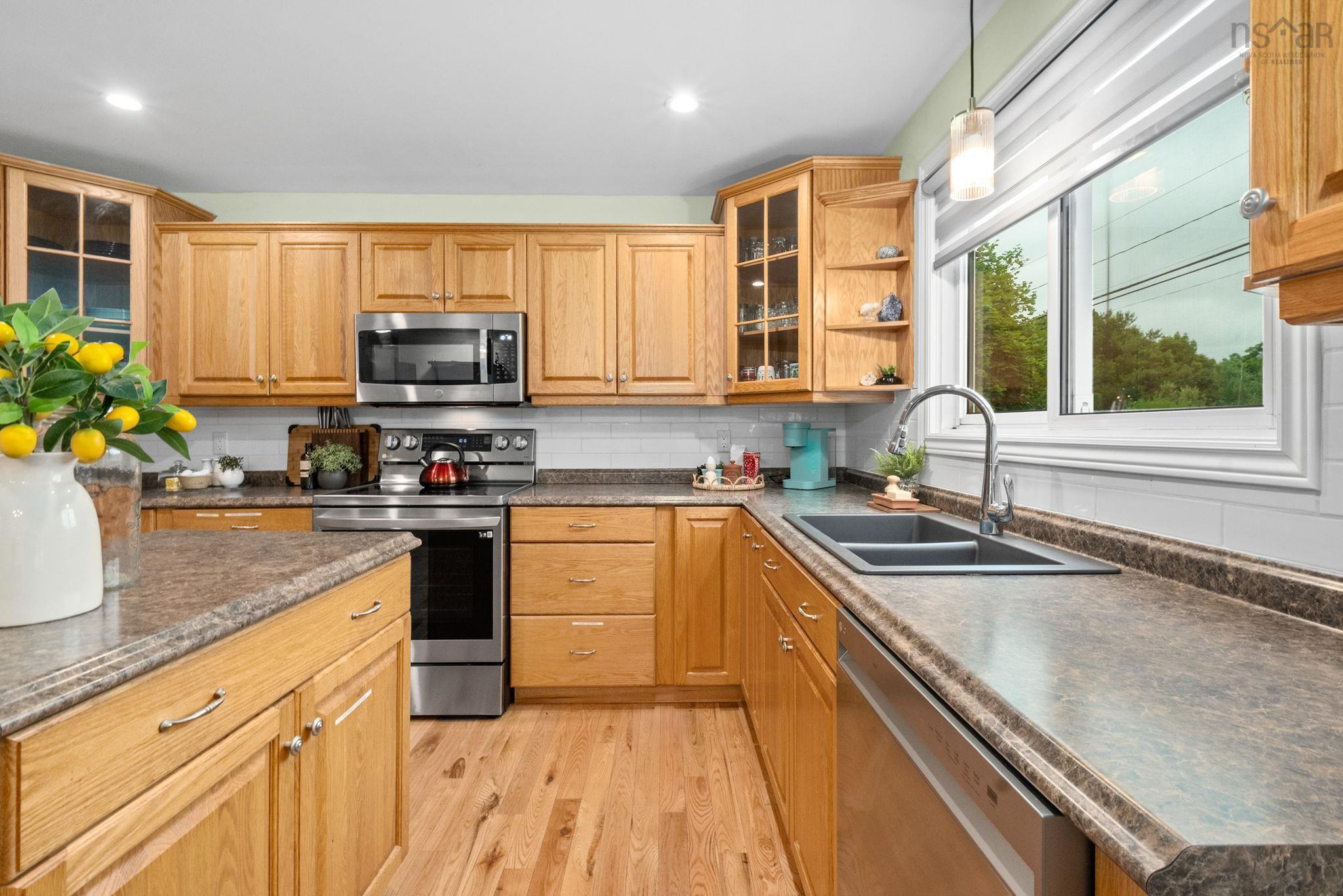 $524,900.00: 192 Gabriel Road, Falmouth