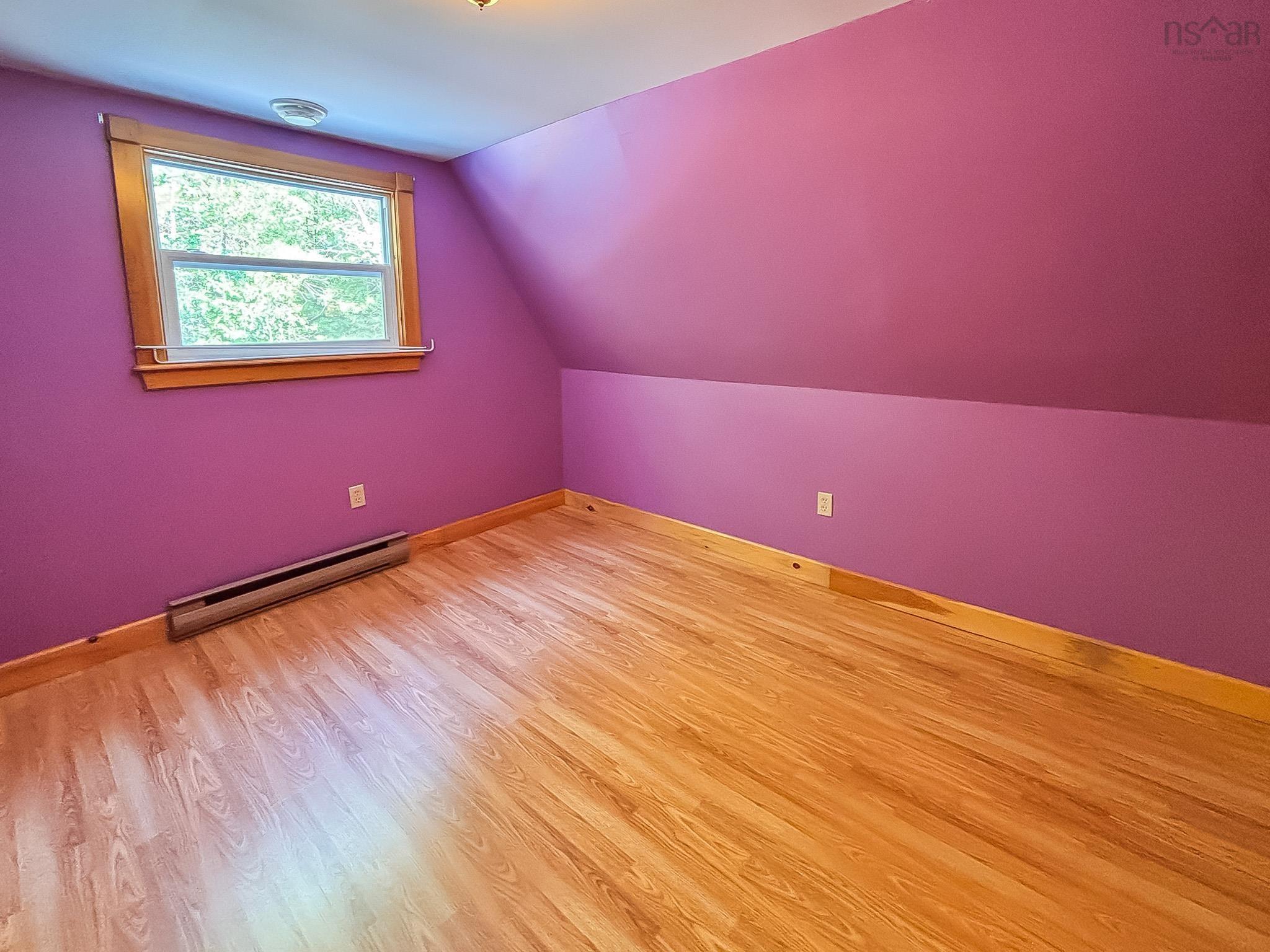 $359,000.00: 112 Janes Road, Oakland