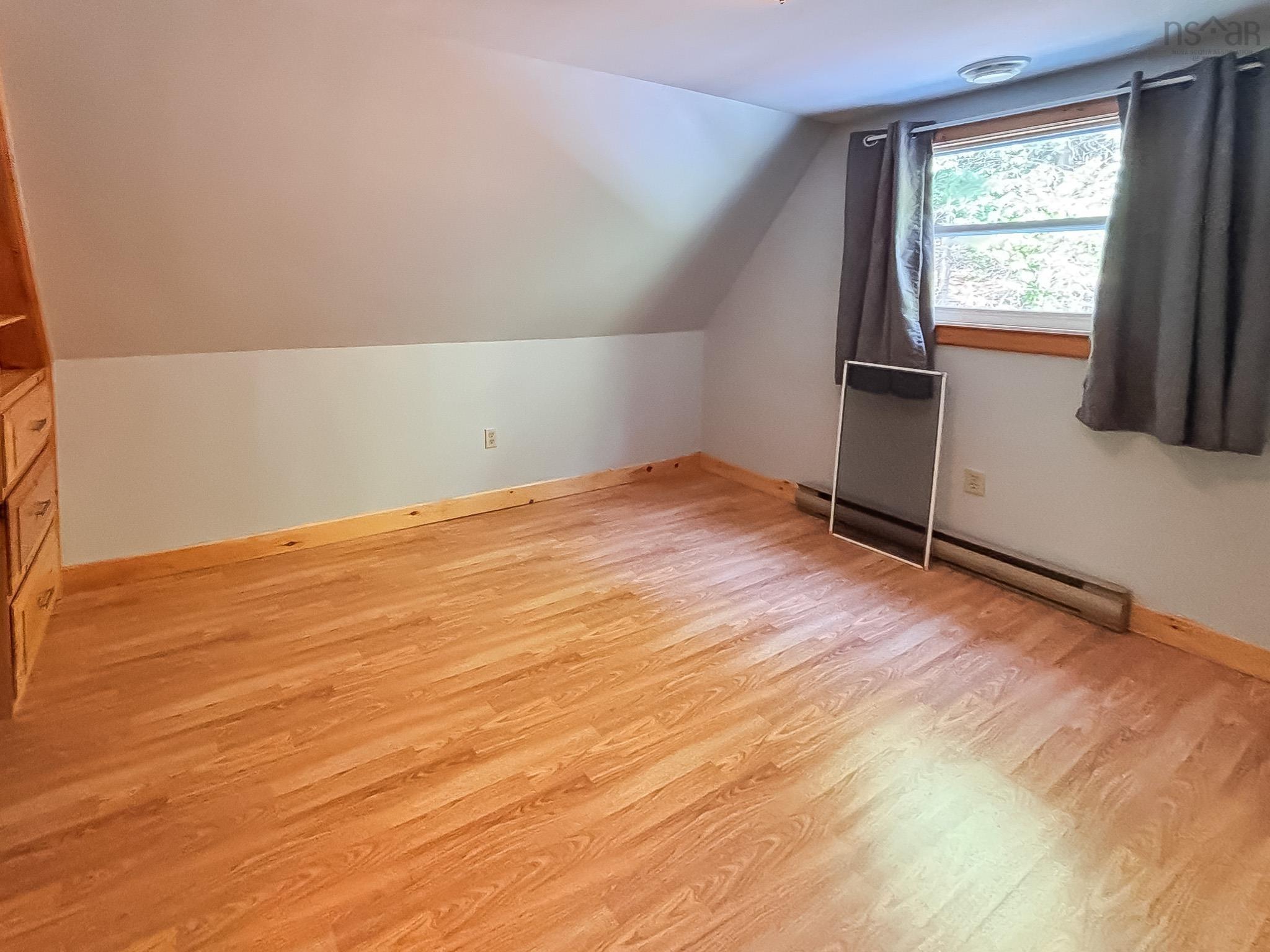 $359,000.00: 112 Janes Road, Oakland