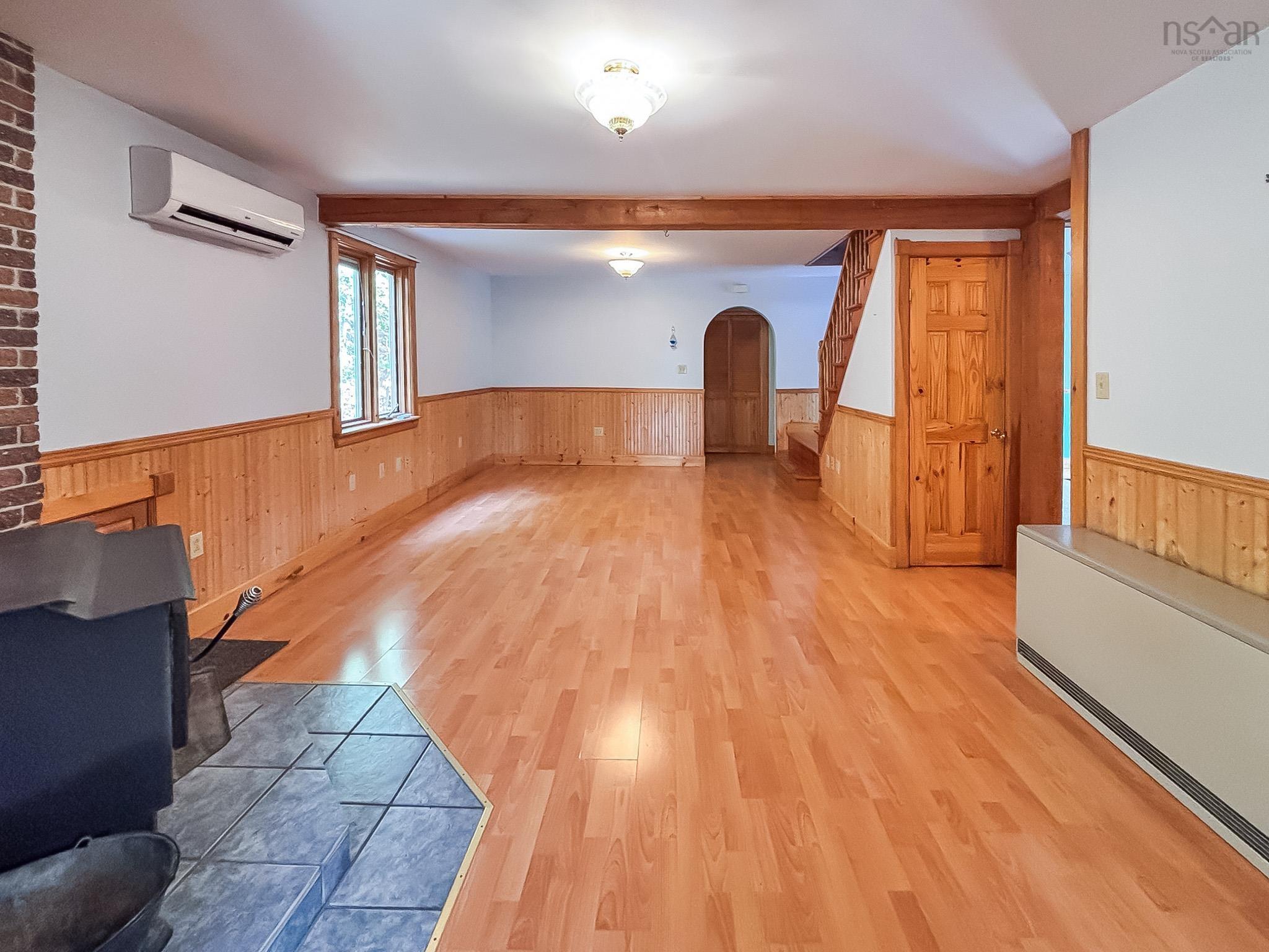 $359,000.00: 112 Janes Road, Oakland