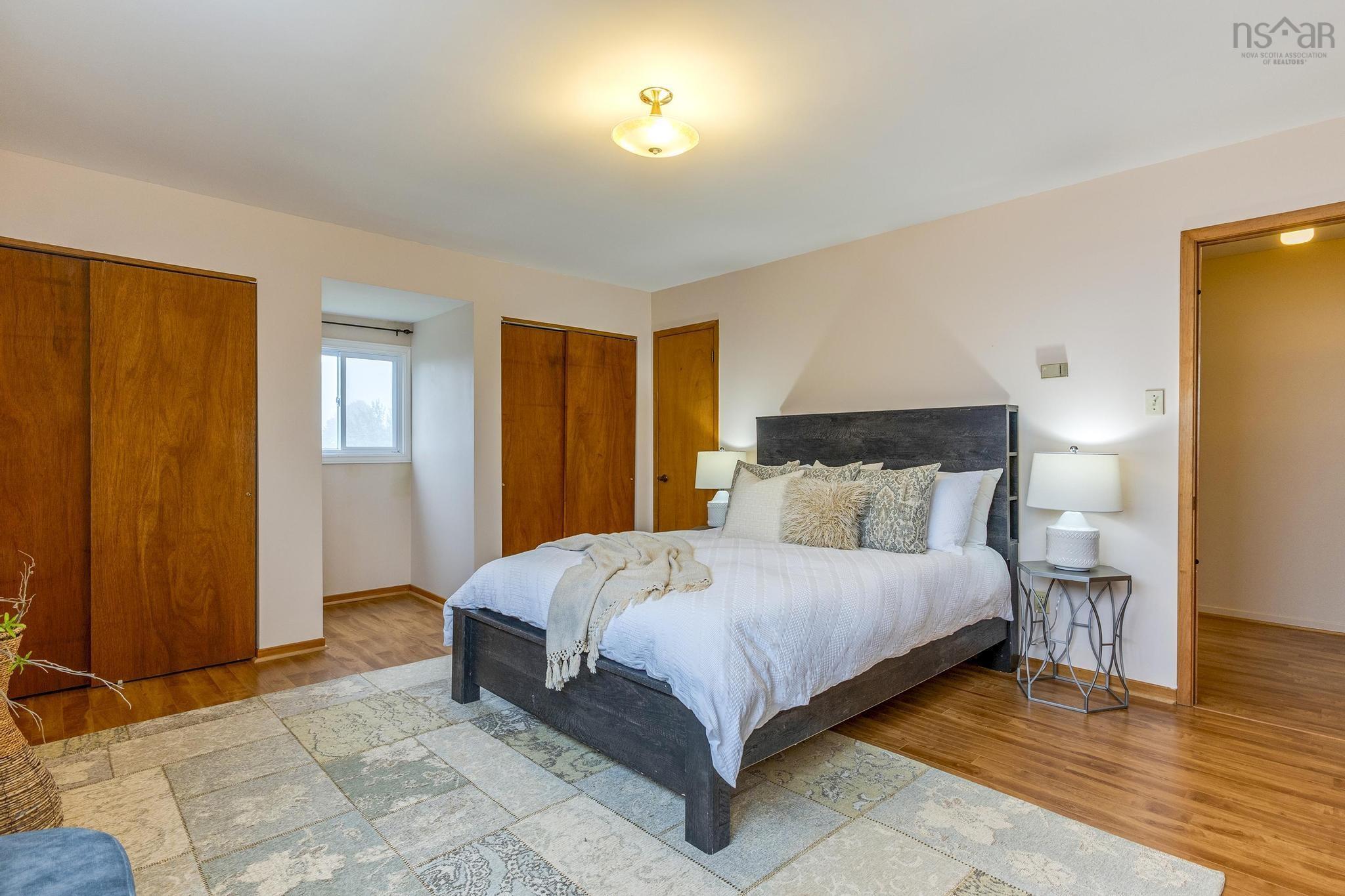 $549,900.00: 31 Hannebury Drive, Cole Harbour