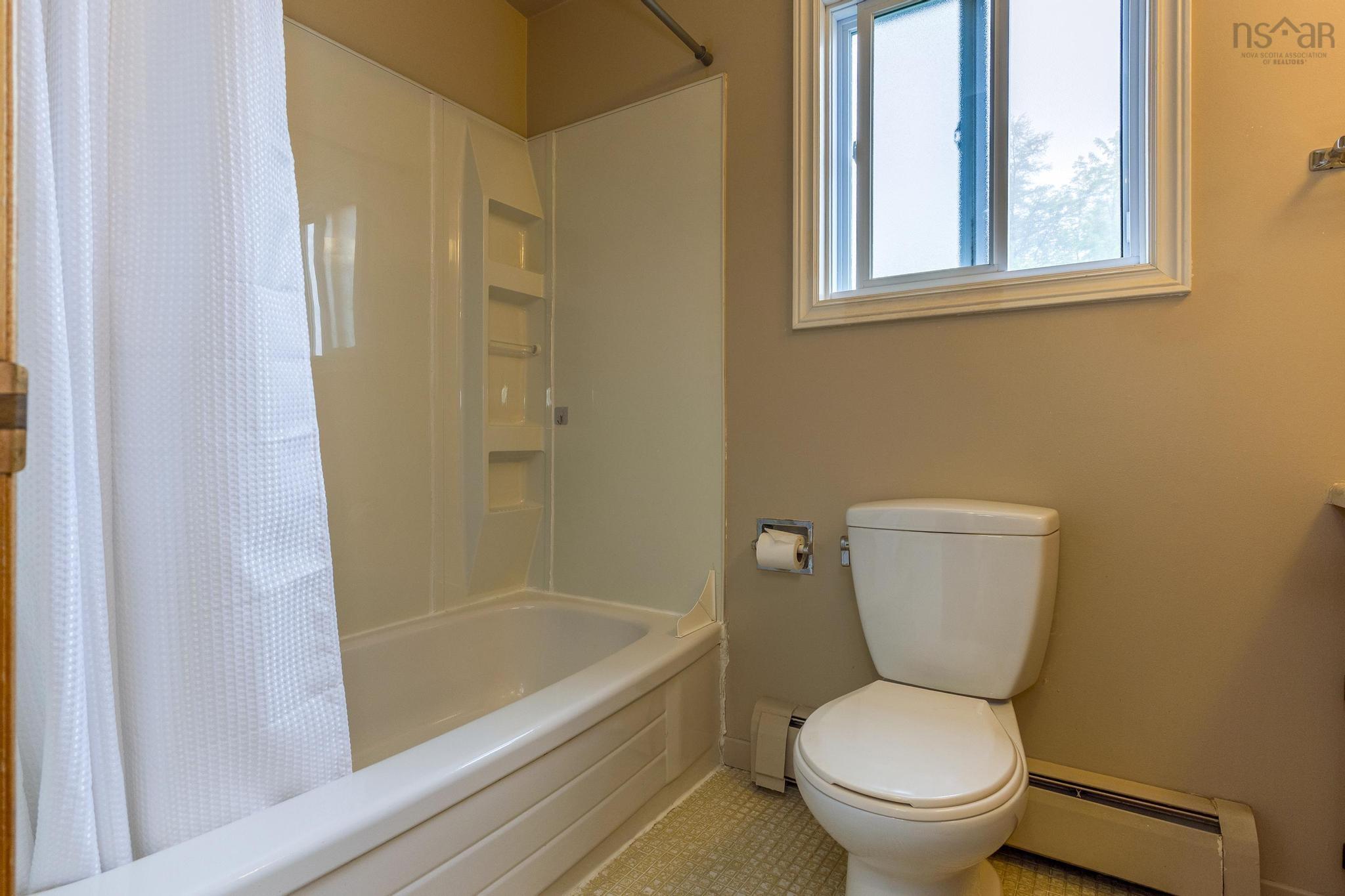 $549,900.00: 31 Hannebury Drive, Cole Harbour