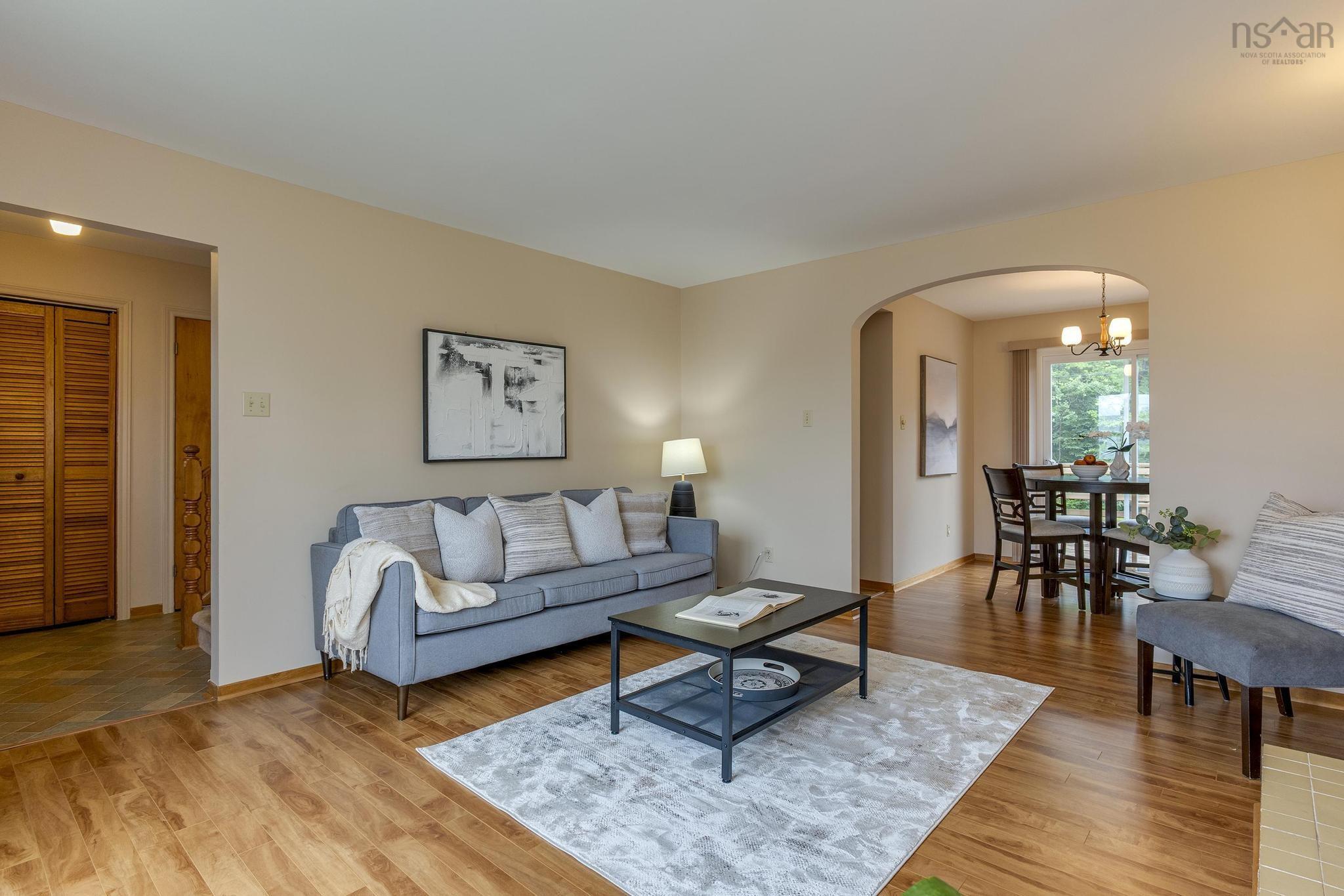 $549,900.00: 31 Hannebury Drive, Cole Harbour