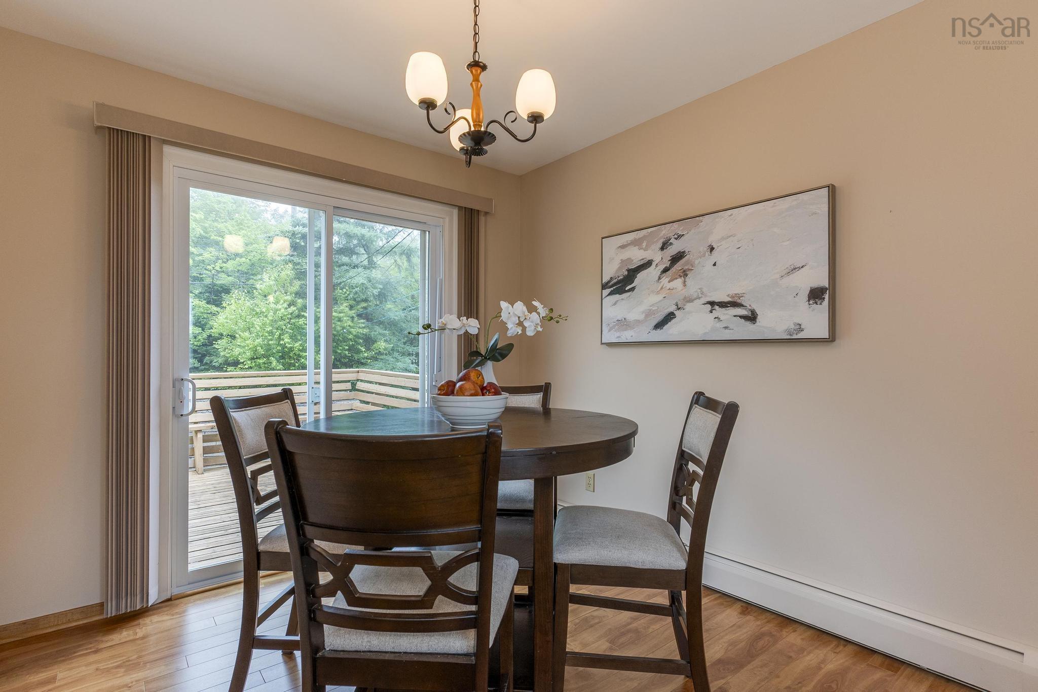 $549,900.00: 31 Hannebury Drive, Cole Harbour