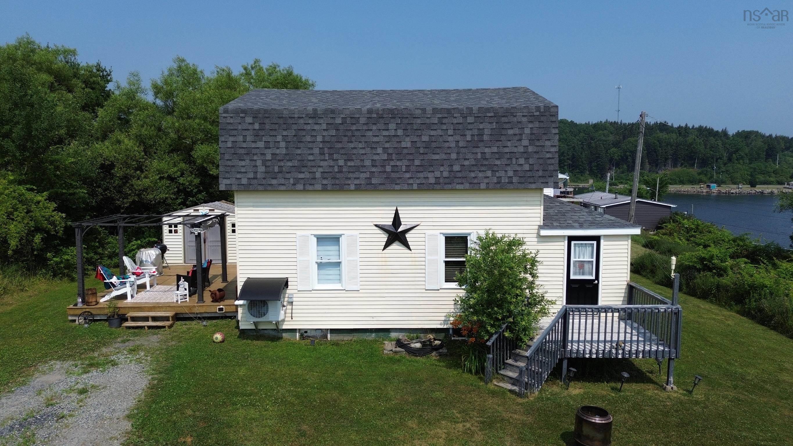 $195,000.00: 9 Somers View, Mulgrave