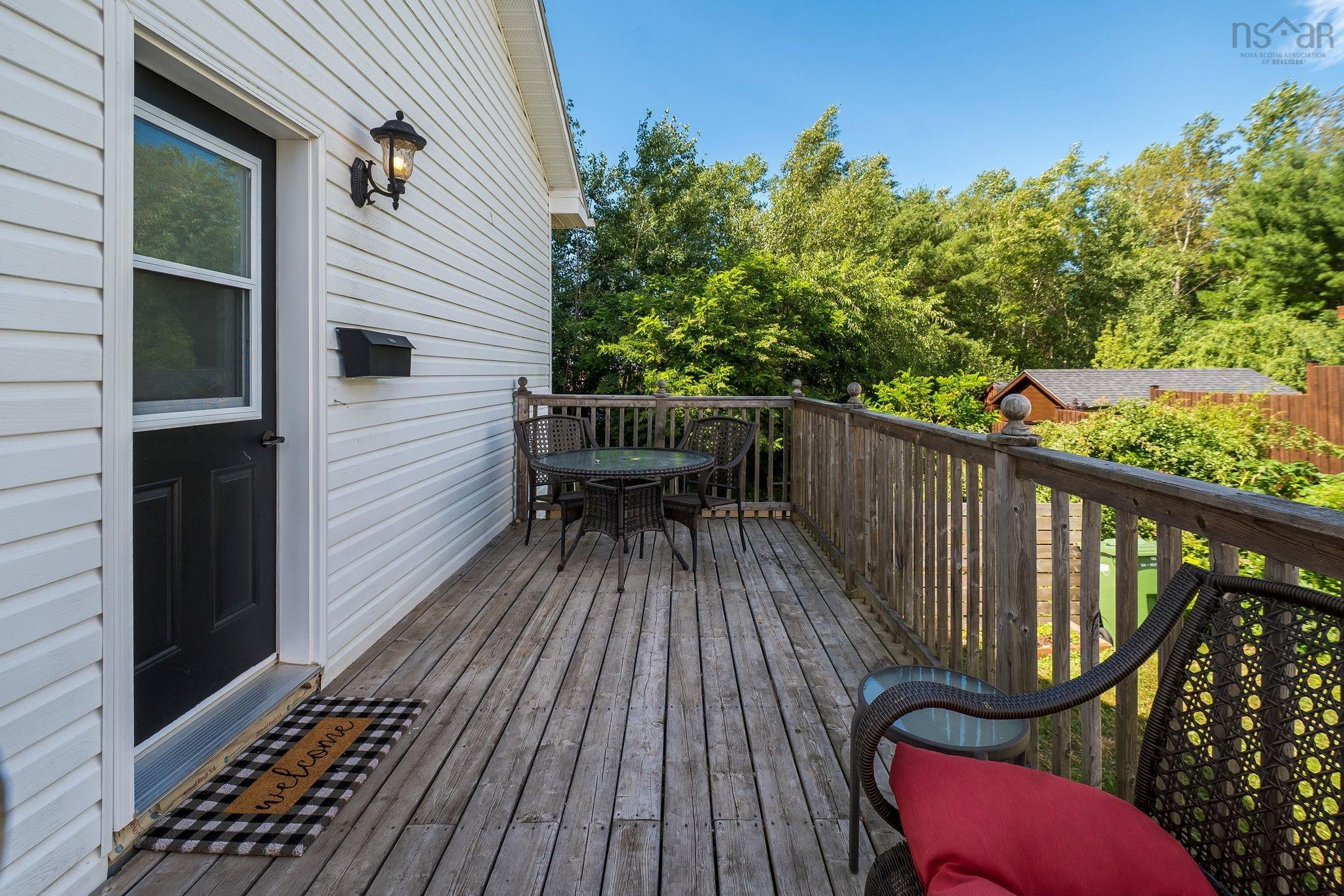 $424,000.00: 974 Elizabeth Drive, North Kentville