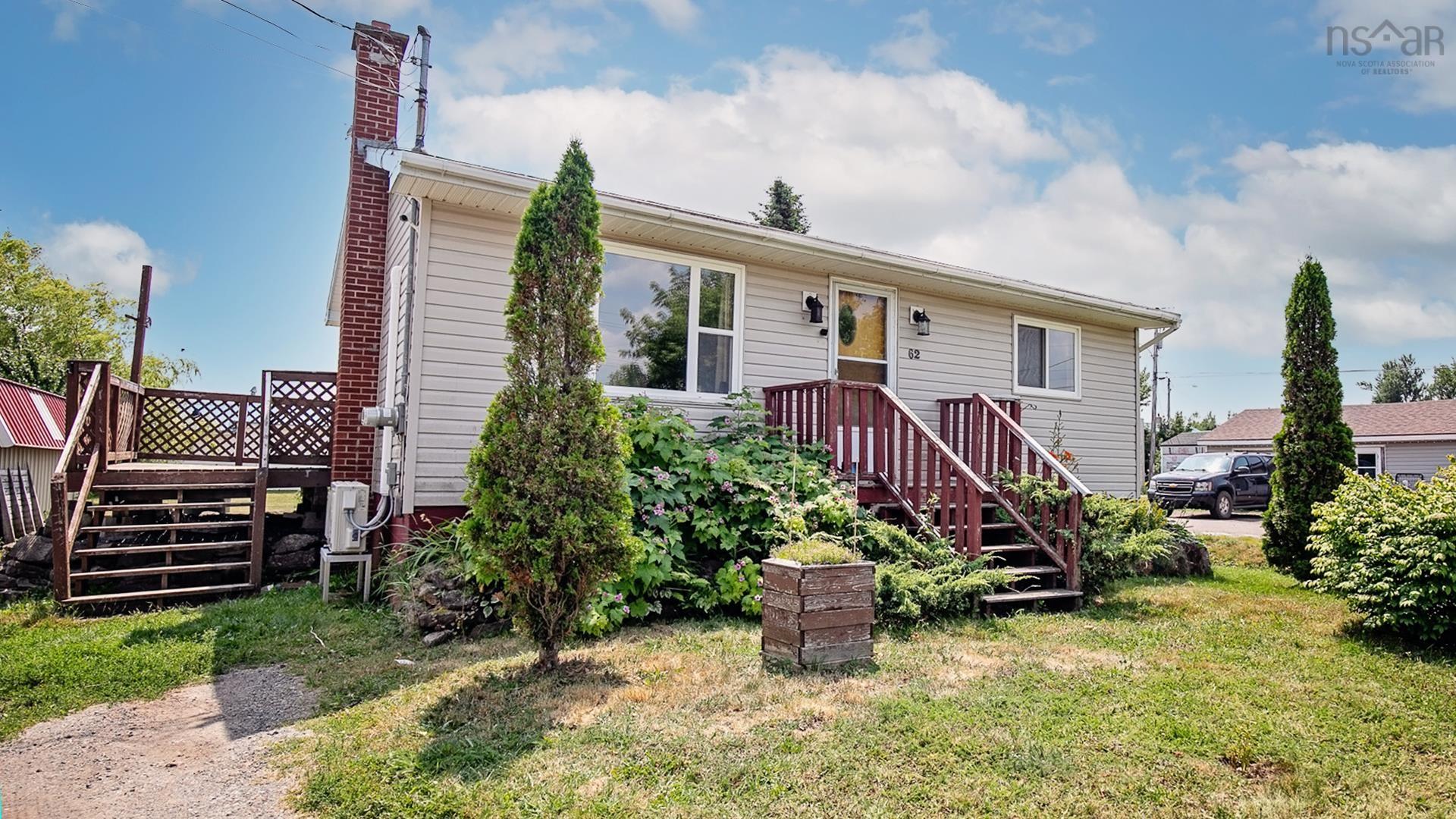 62 Mcgee Street, Springhill, NS (MLS 202518341)