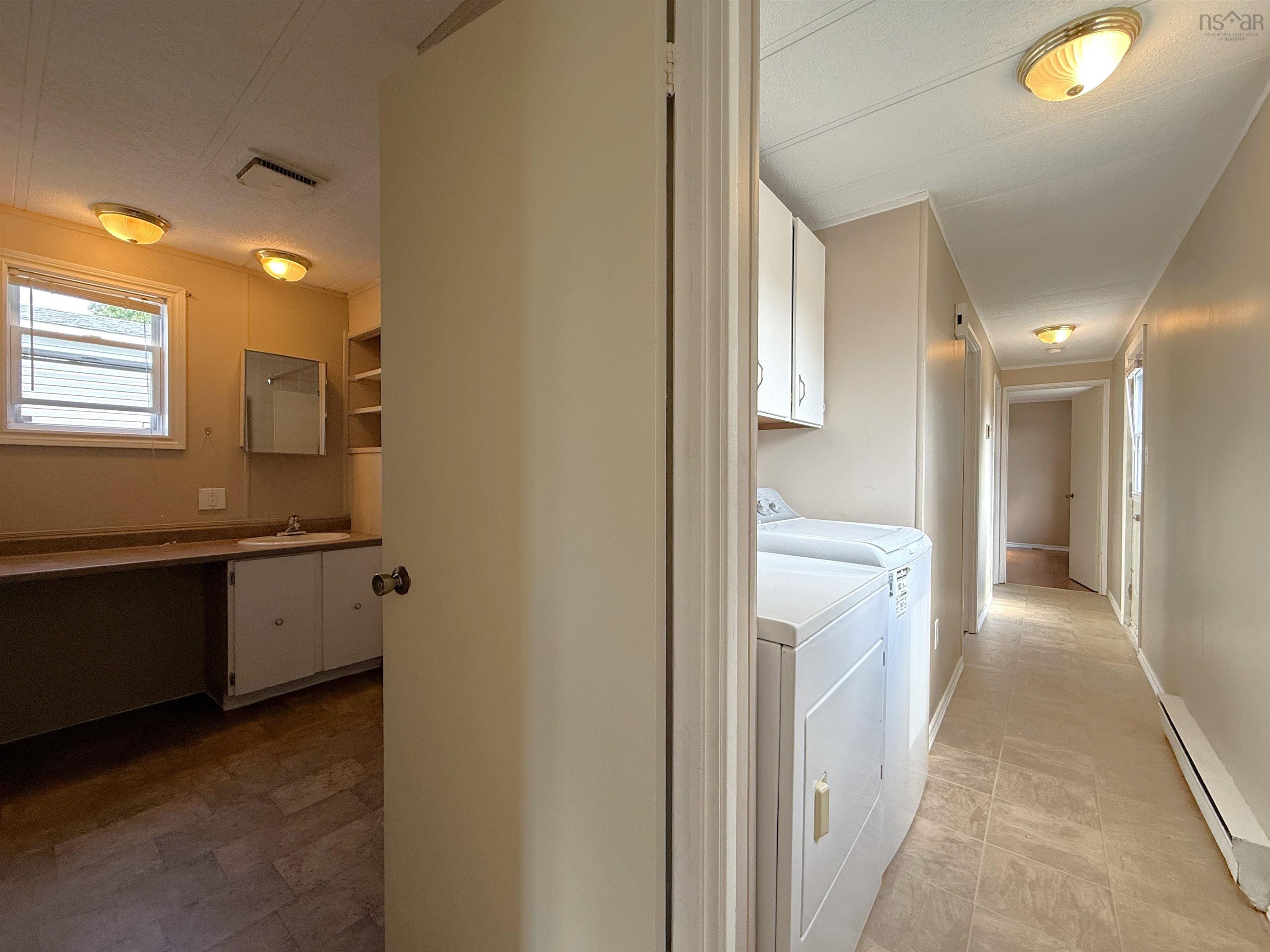 $119,900.00: 160 SEASONS Drive, Bridgewater