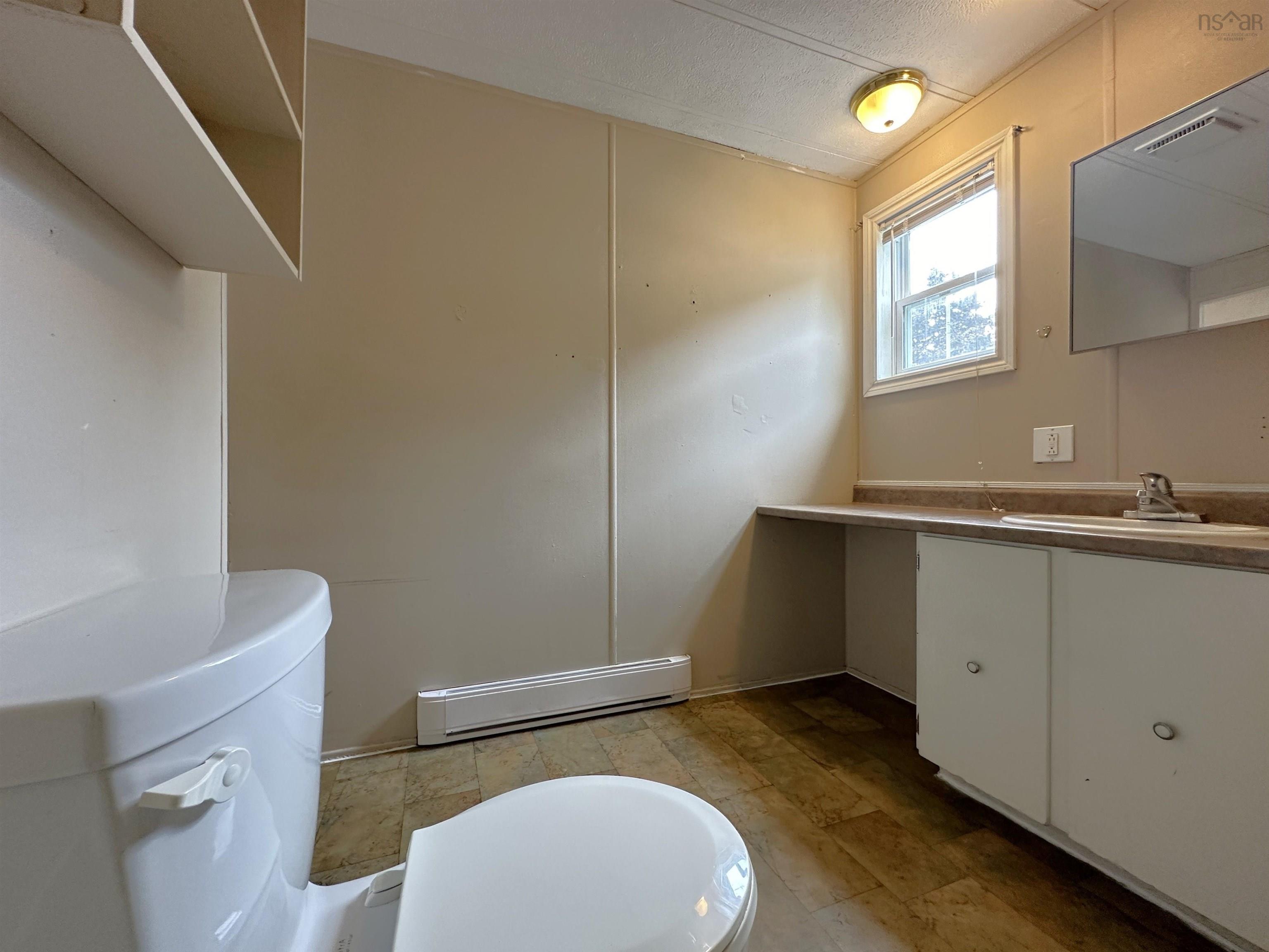 $119,900.00: 160 SEASONS Drive, Bridgewater