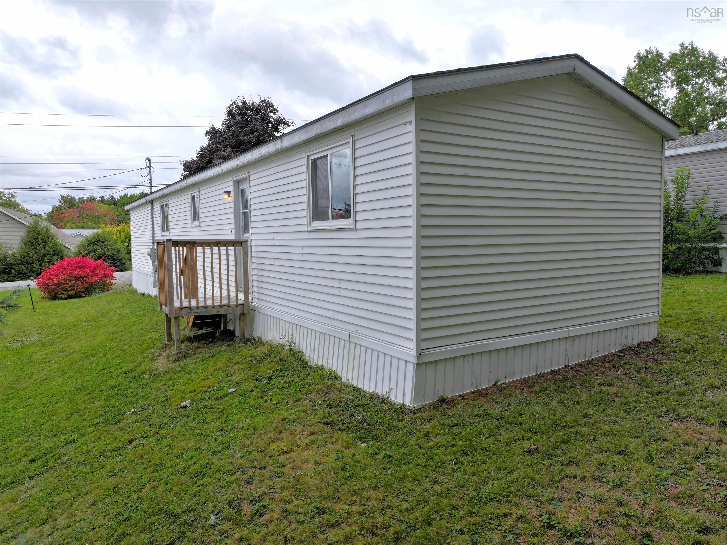 $119,900.00: 160 SEASONS Drive, Bridgewater