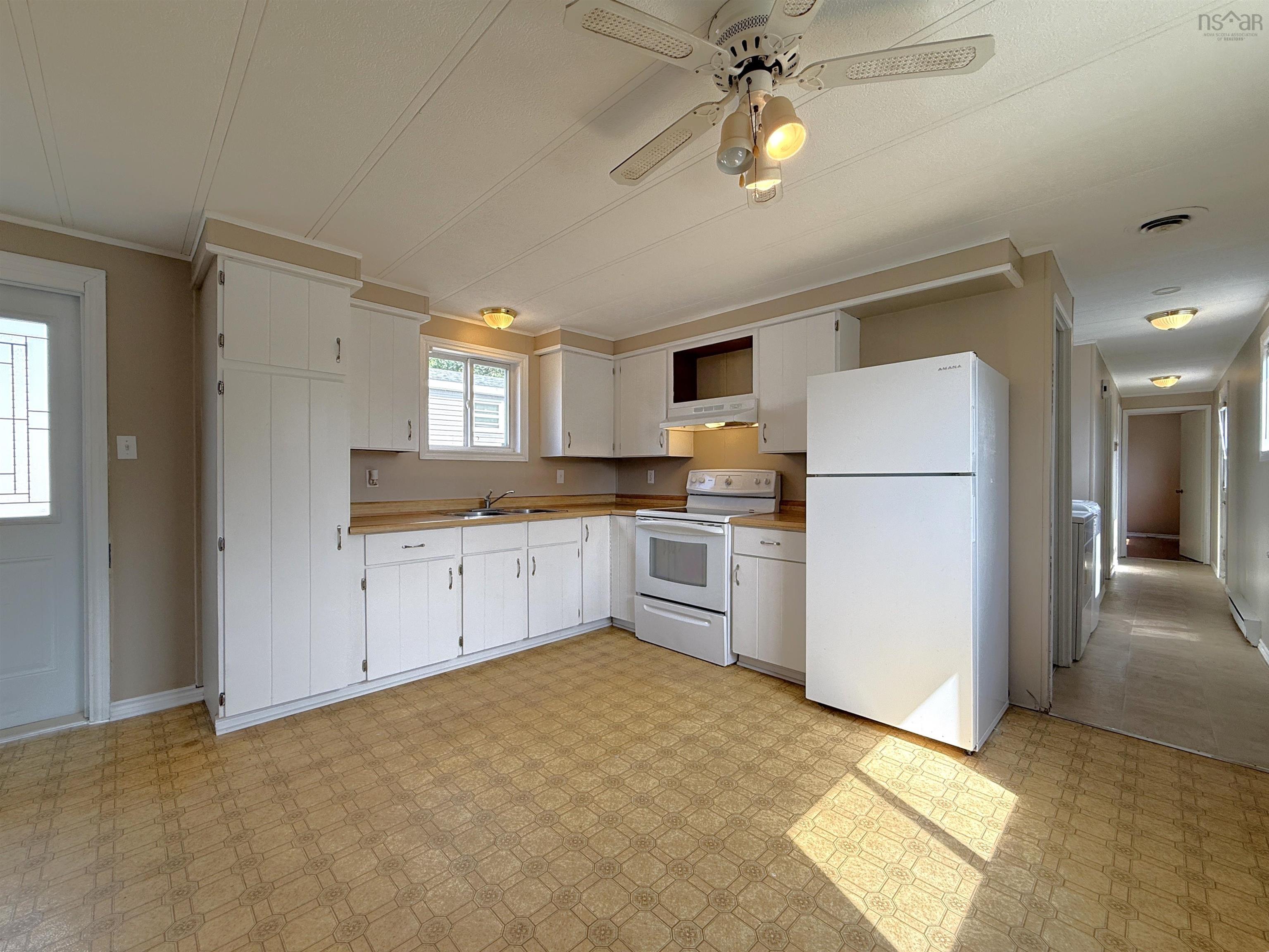 $119,900.00: 160 SEASONS Drive, Bridgewater