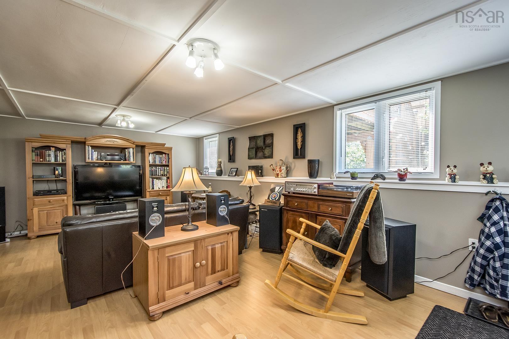 $365,000.00: 846 Murray Drive, Centreville