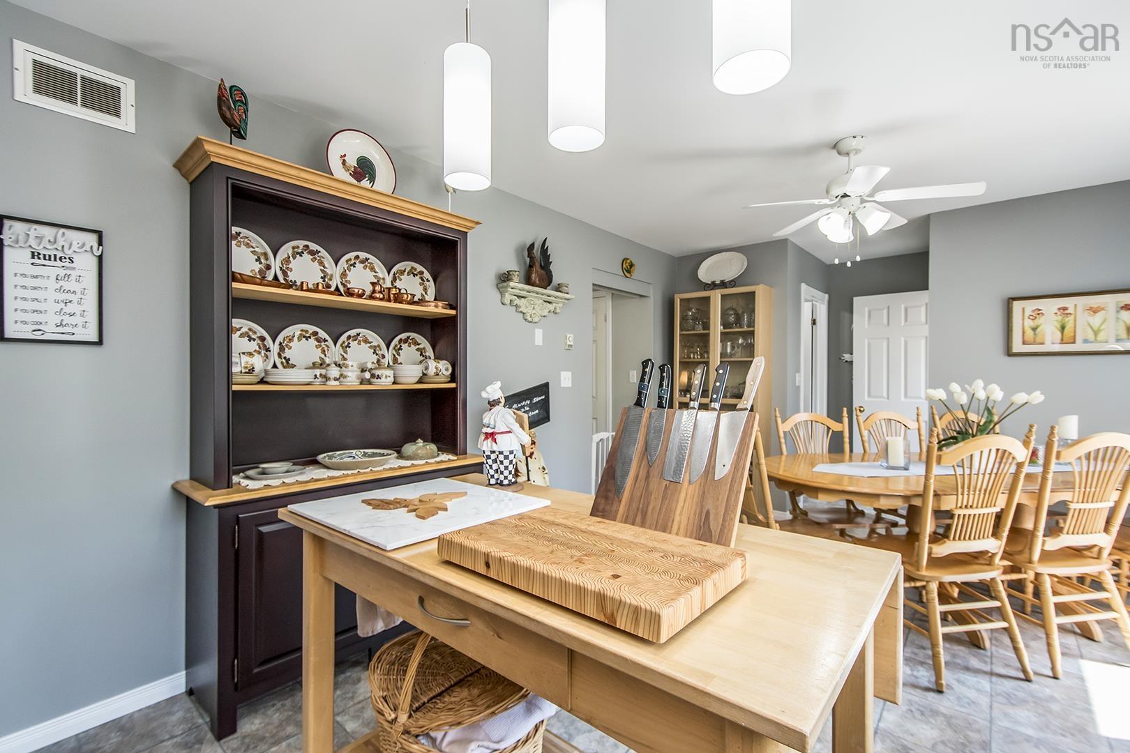 $365,000.00: 846 Murray Drive, Centreville