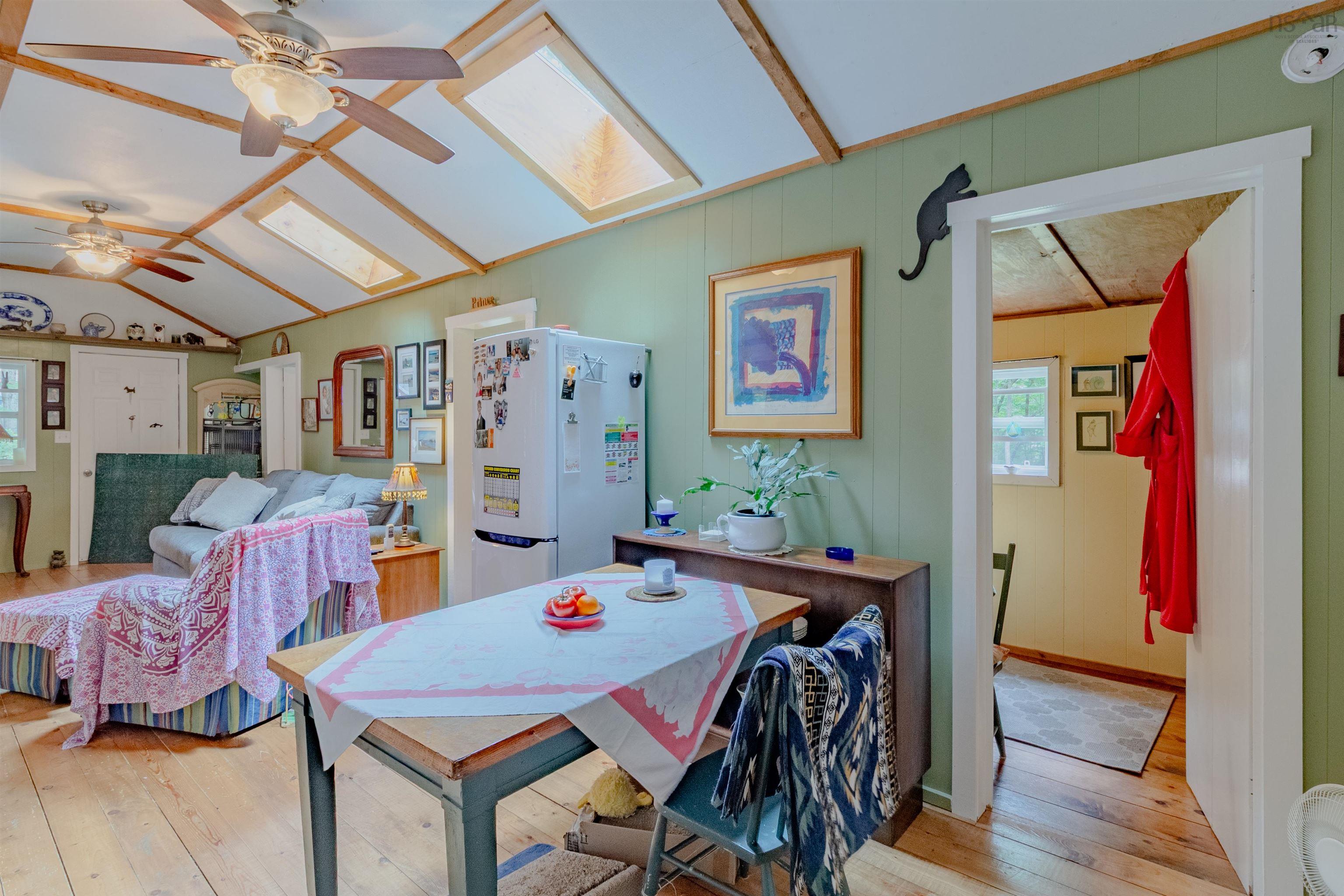 $190,000.00: 1387 Canada Hill Road, Lockeport