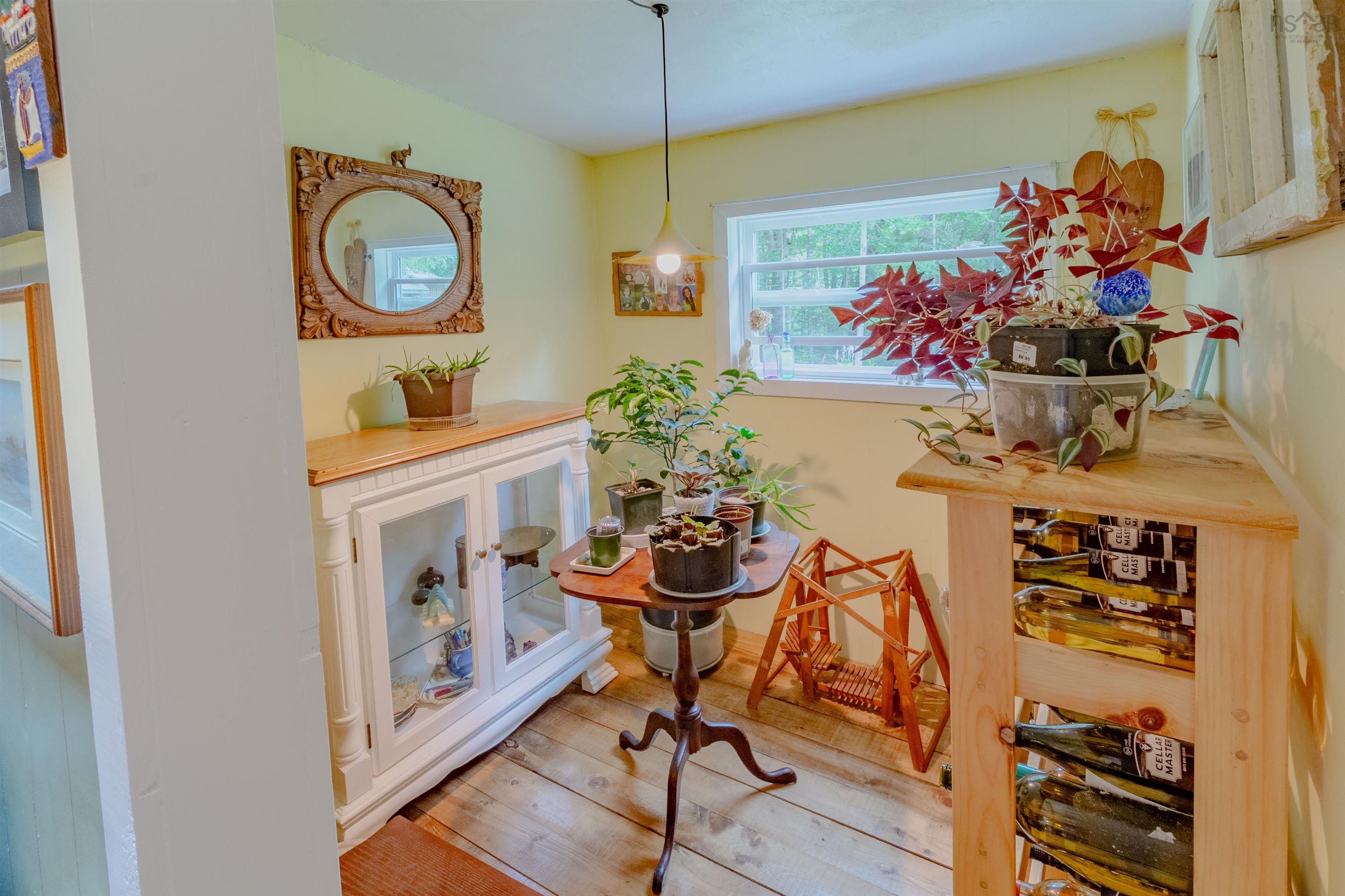 $190,000.00: 1387 Canada Hill Road, Lockeport