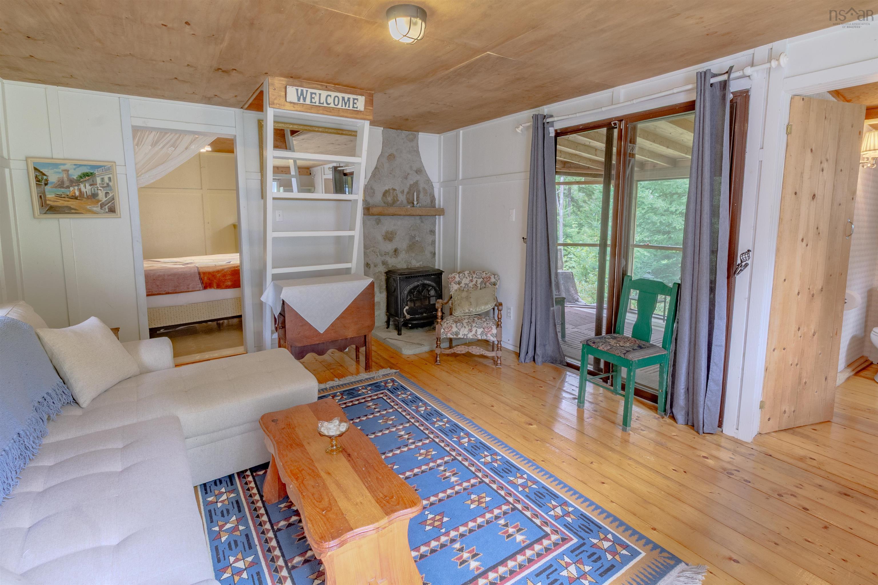 $190,000.00: 1387 Canada Hill Road, Lockeport