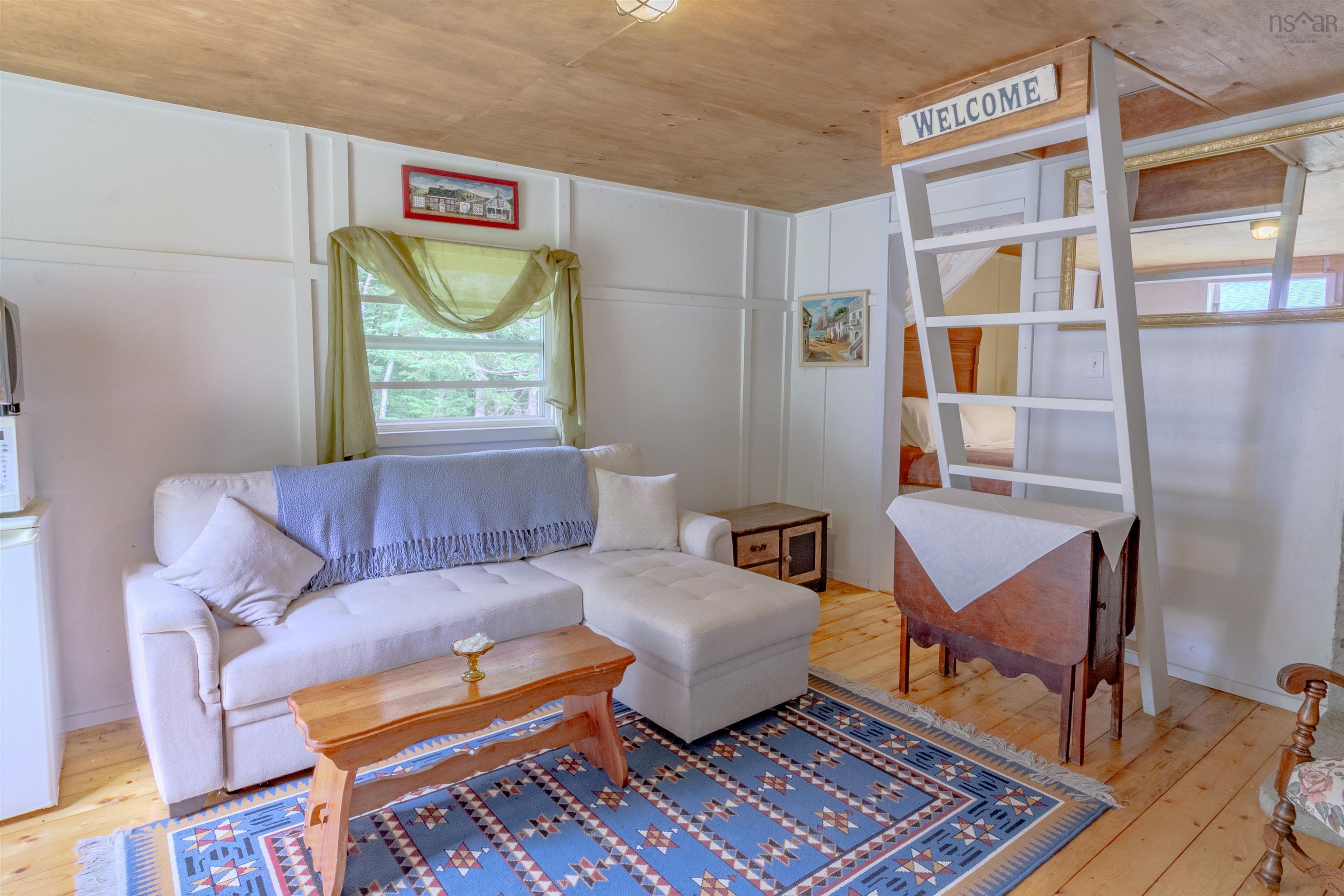 $190,000.00: 1387 Canada Hill Road, Lockeport