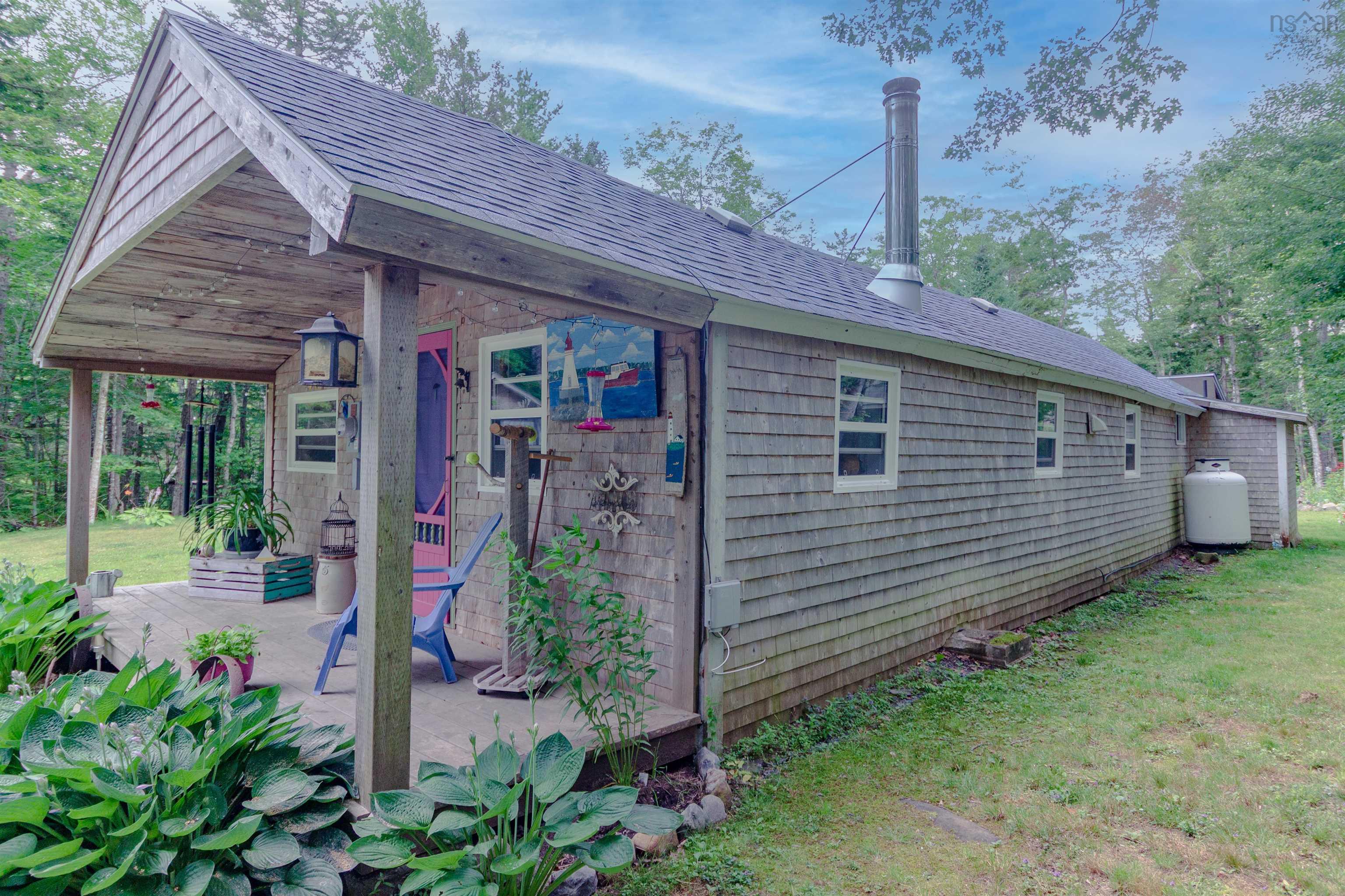 $190,000.00: 1387 Canada Hill Road, Lockeport