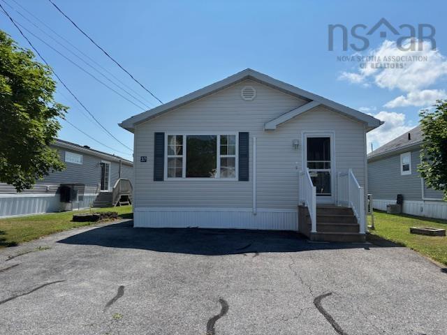 $265,900.00: 37 Belmont Drive, Bridgewater