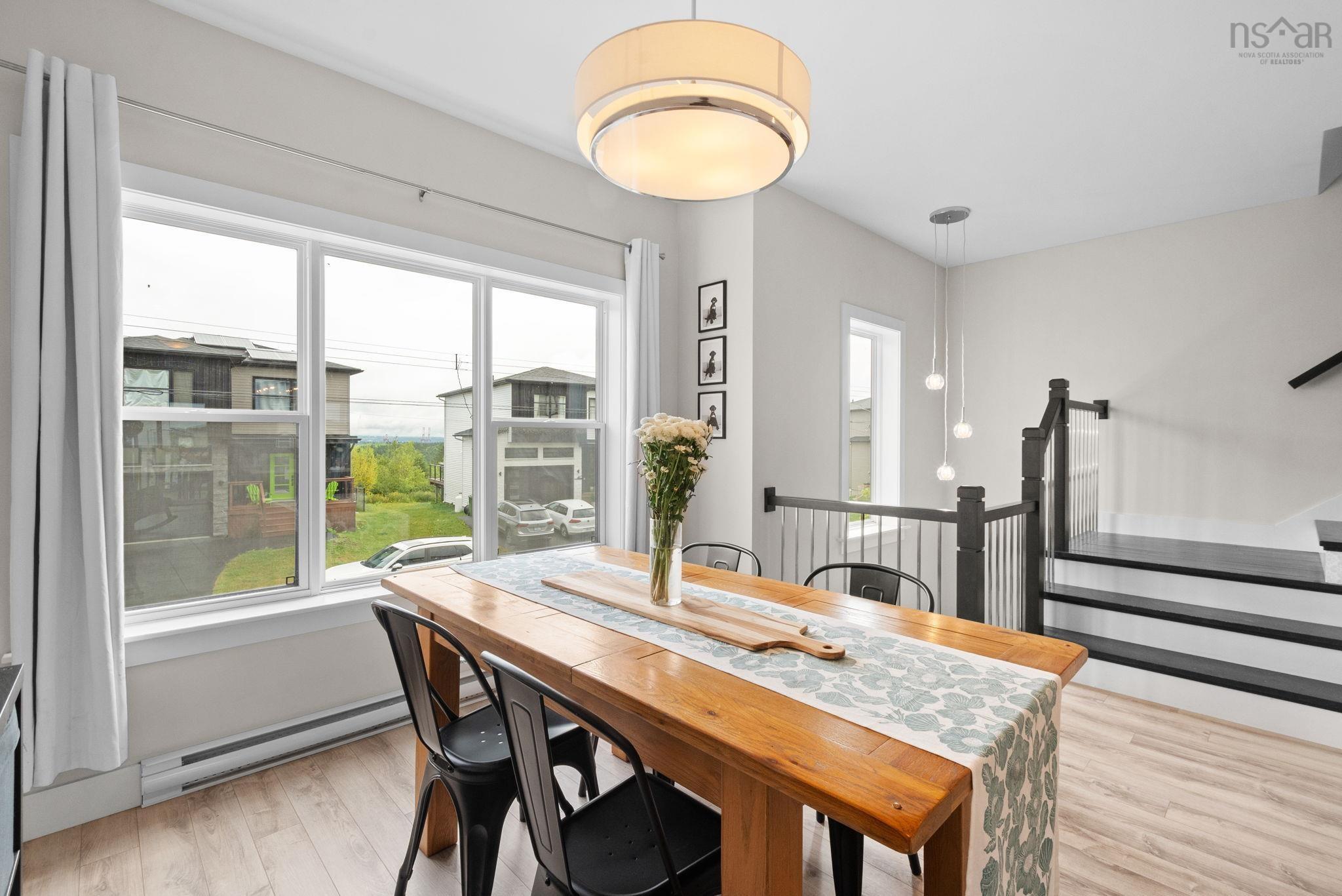 $669,900.00: 33 Mica Cres, Halifax