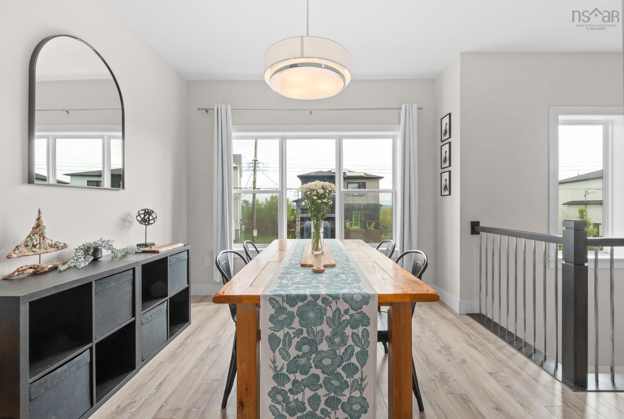 $669,900.00: 33 Mica Cres, Halifax