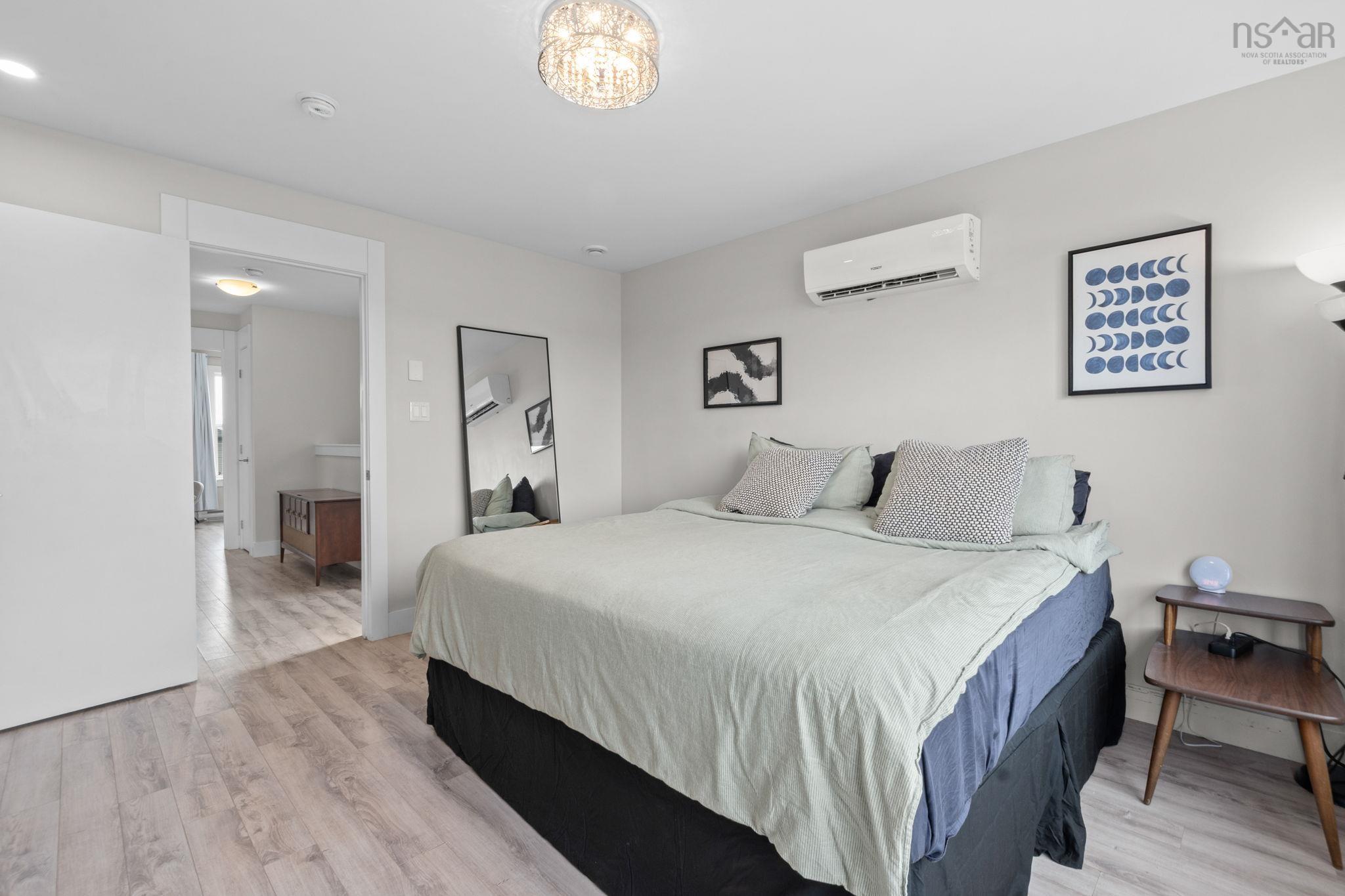 $669,900.00: 33 Mica Cres, Halifax