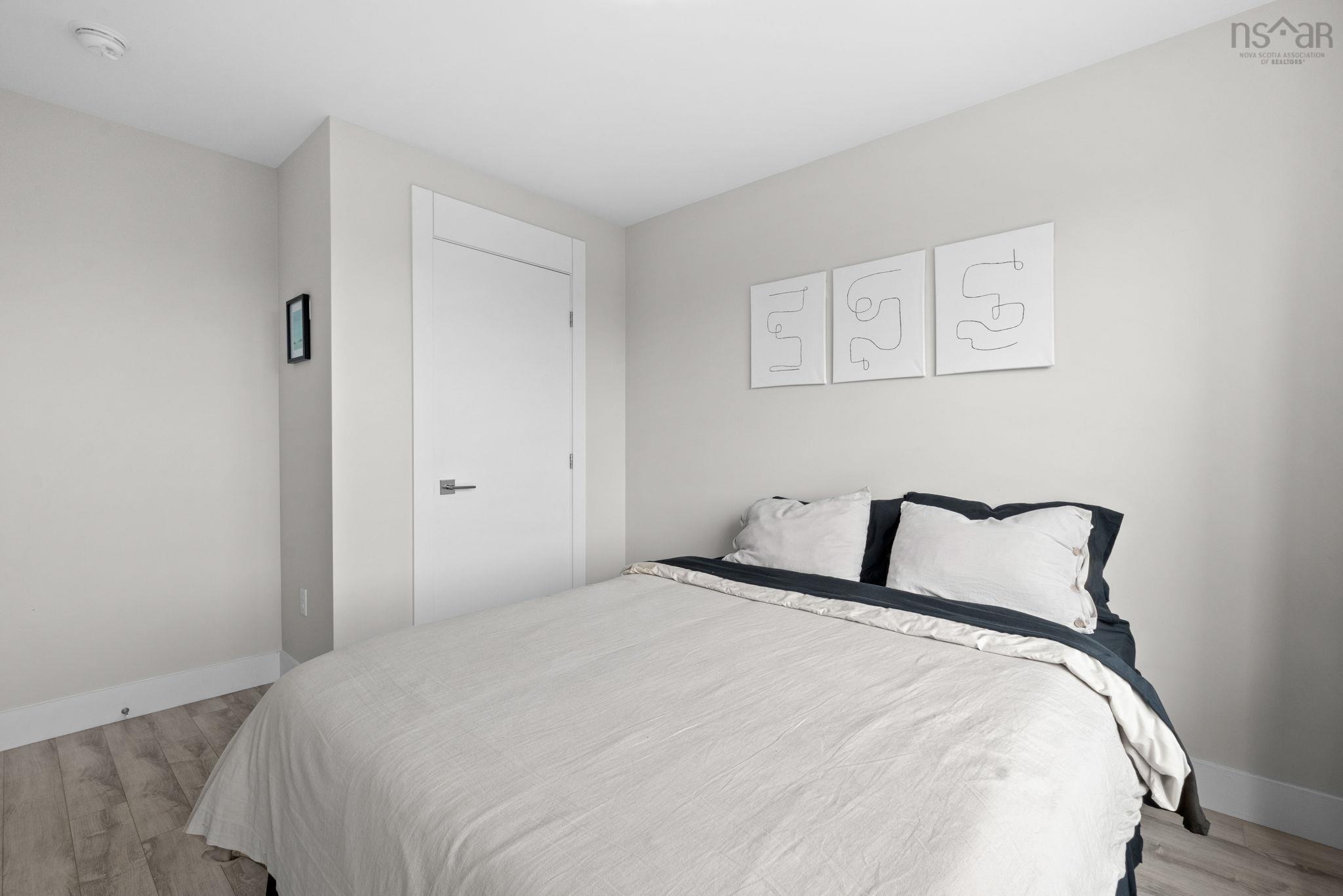 $669,900.00: 33 Mica Cres, Halifax