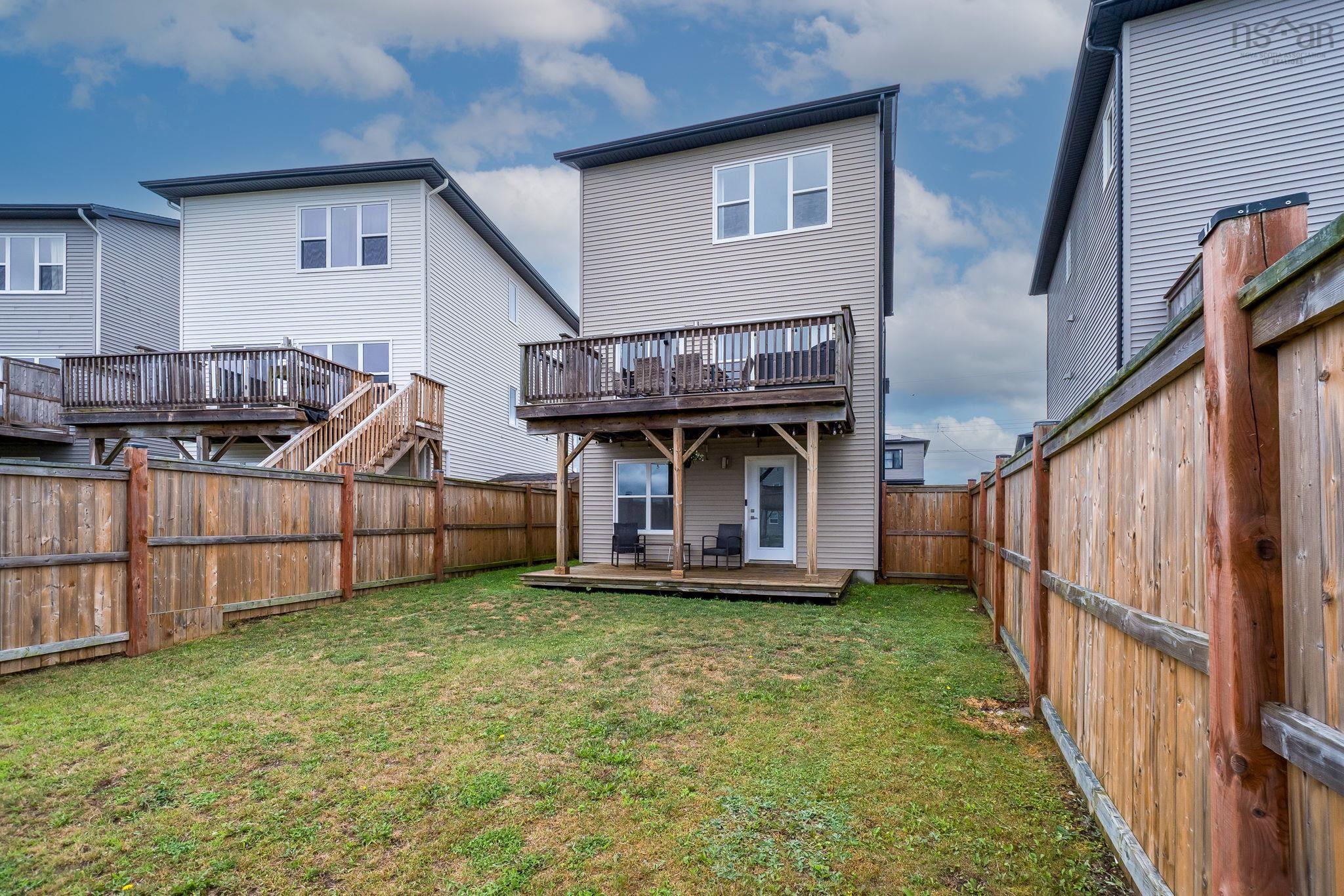 $669,900.00: 33 Mica Cres, Halifax