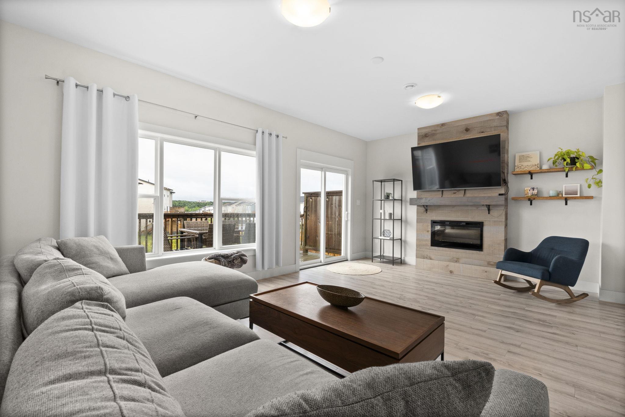 $669,900.00: 33 Mica Cres, Halifax