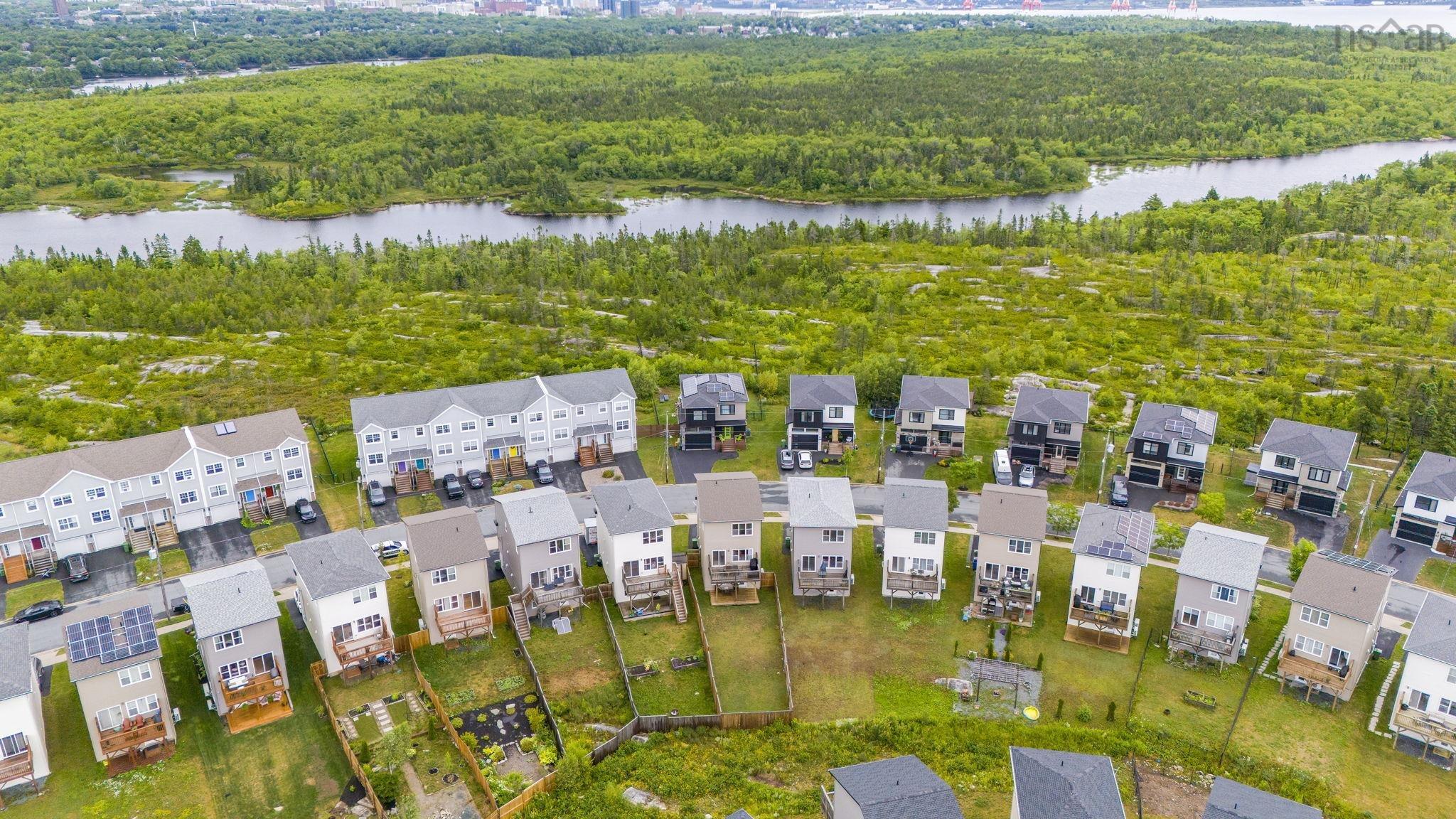 $669,900.00: 33 Mica Cres, Halifax