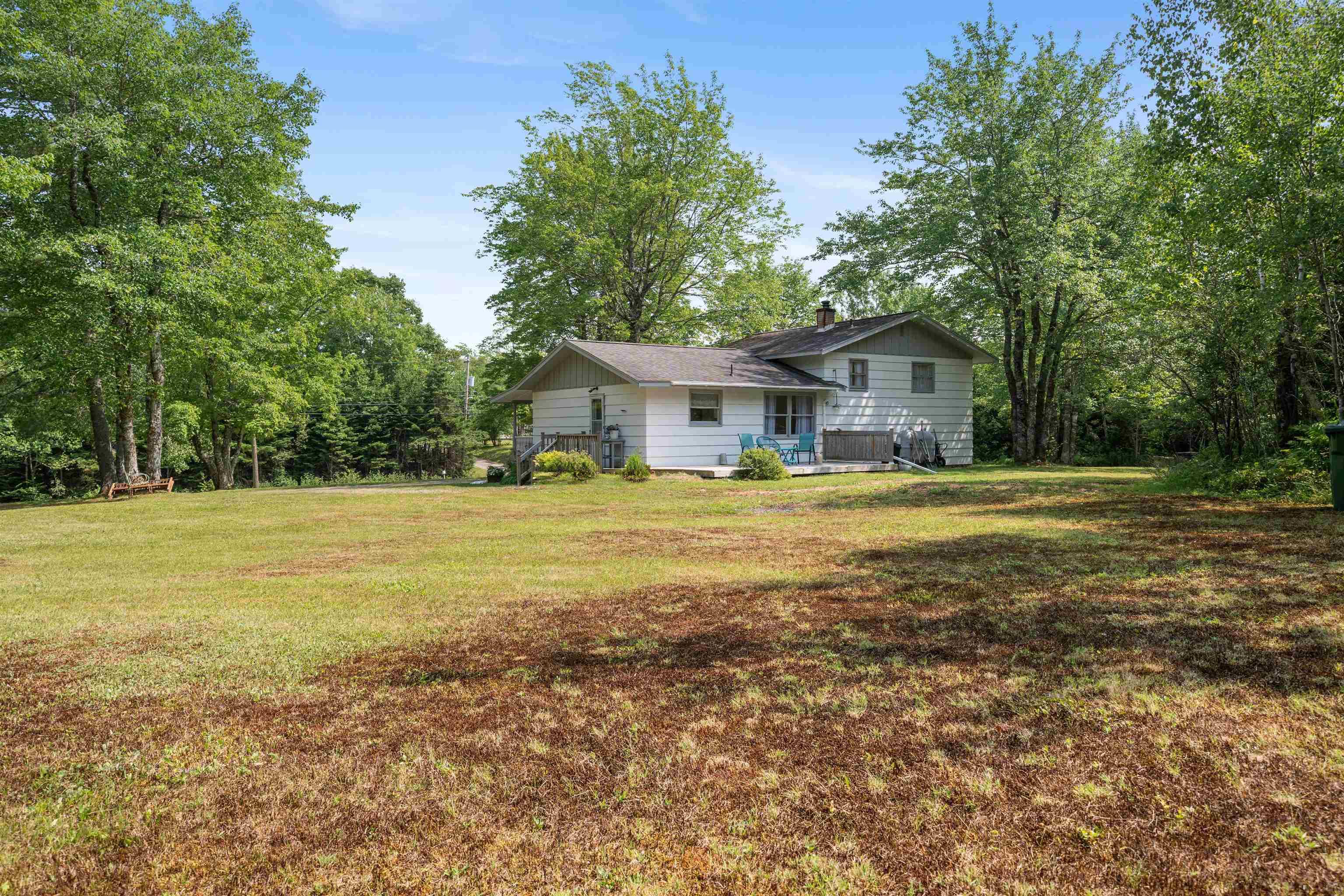 $414,900.00: 19014 Highway 2, Fort Ellis