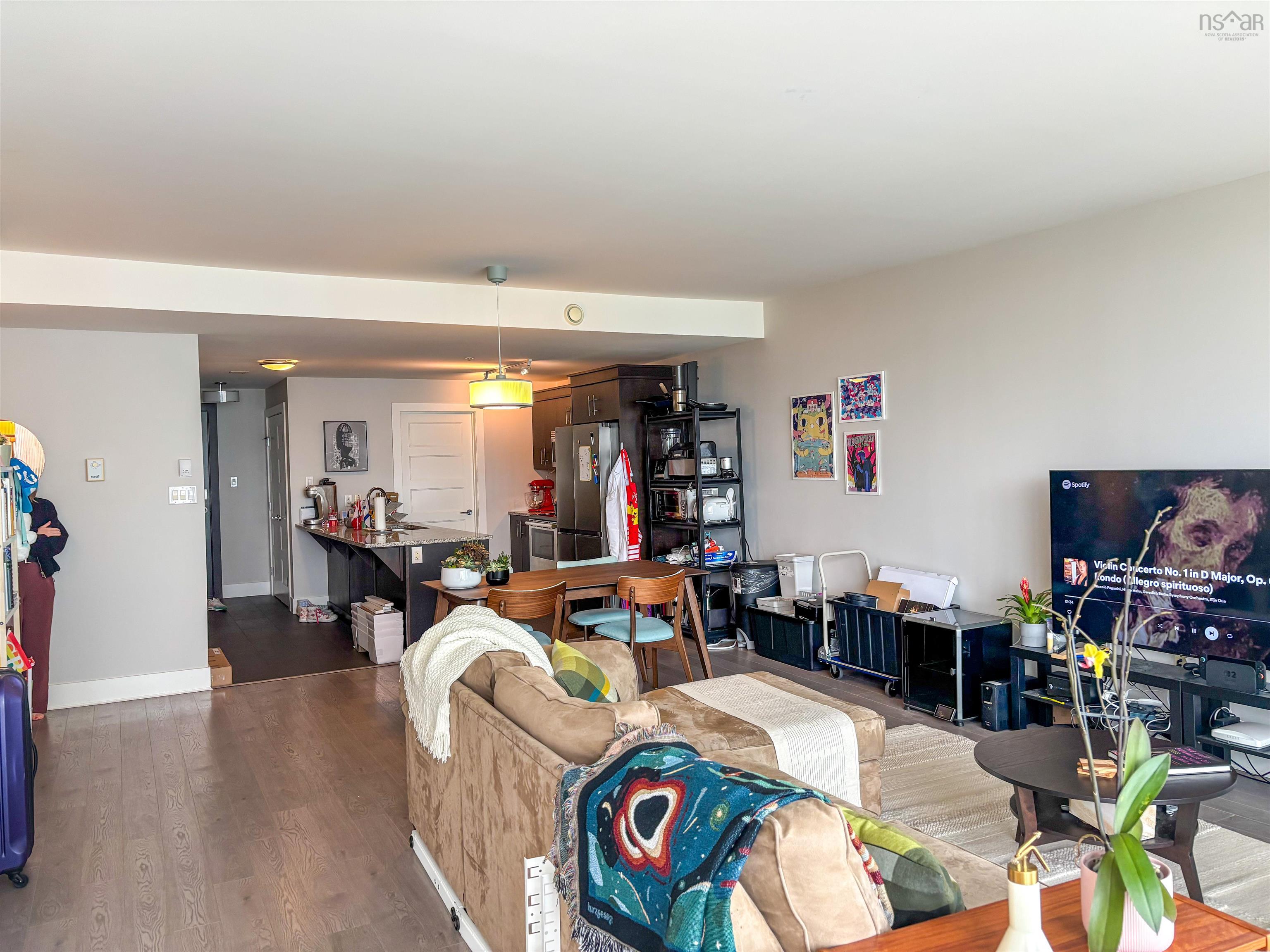 806 15 Kings Wharf Place, Dartmouth, NS (MLS 202518371)