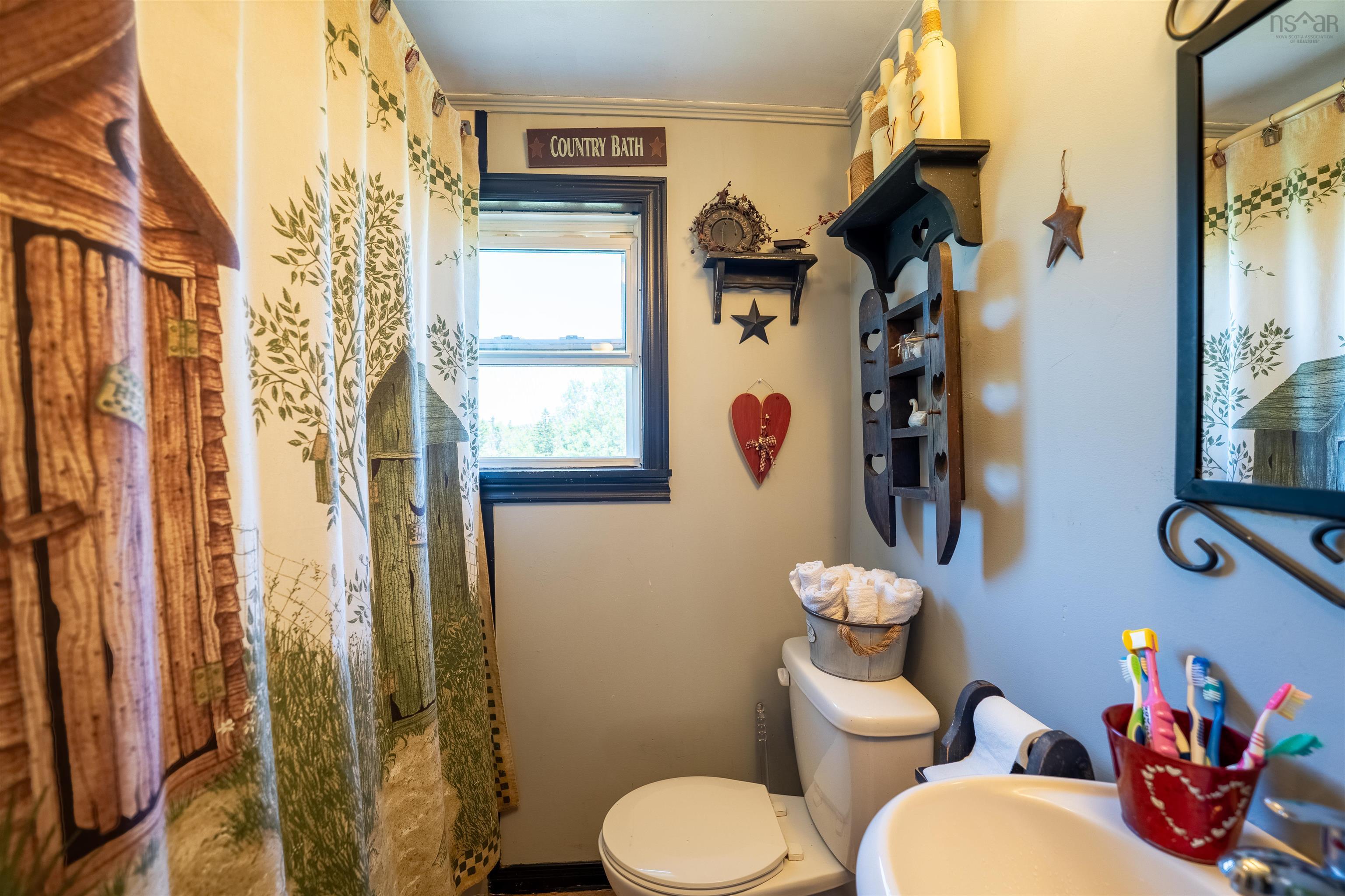 $370,000.00: 101 9281 Highway 101, Brighton