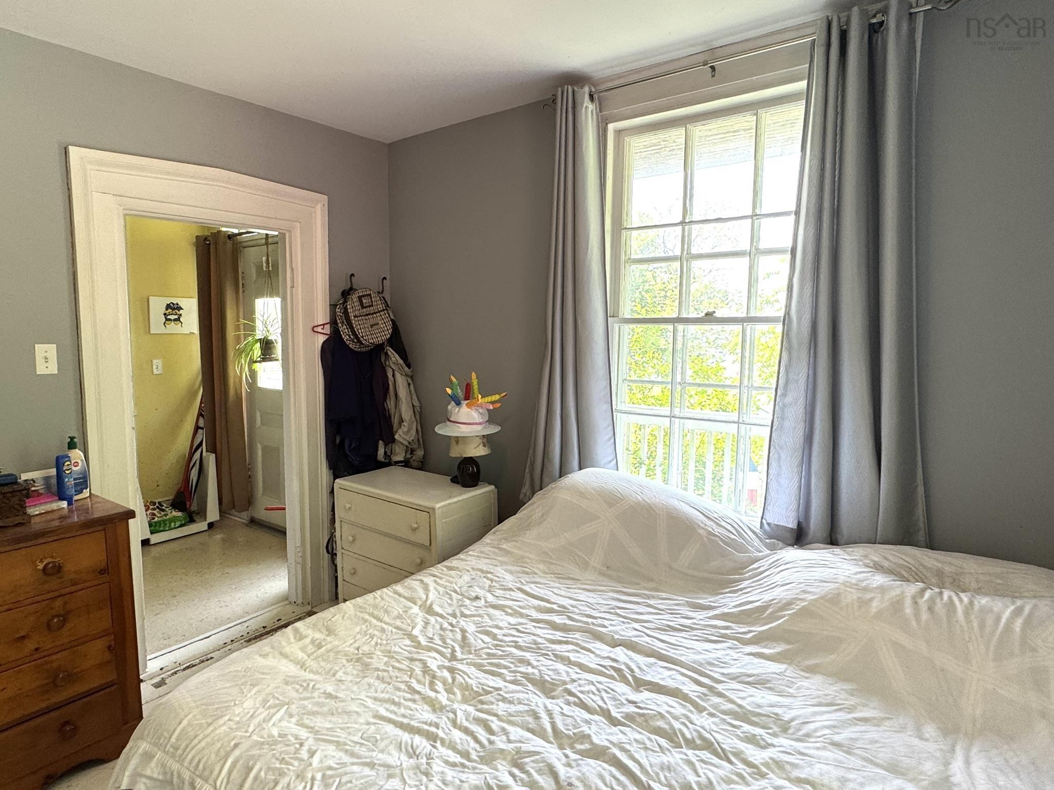 $210,000.00: 81 Brooklyn Shore Road, Brooklyn