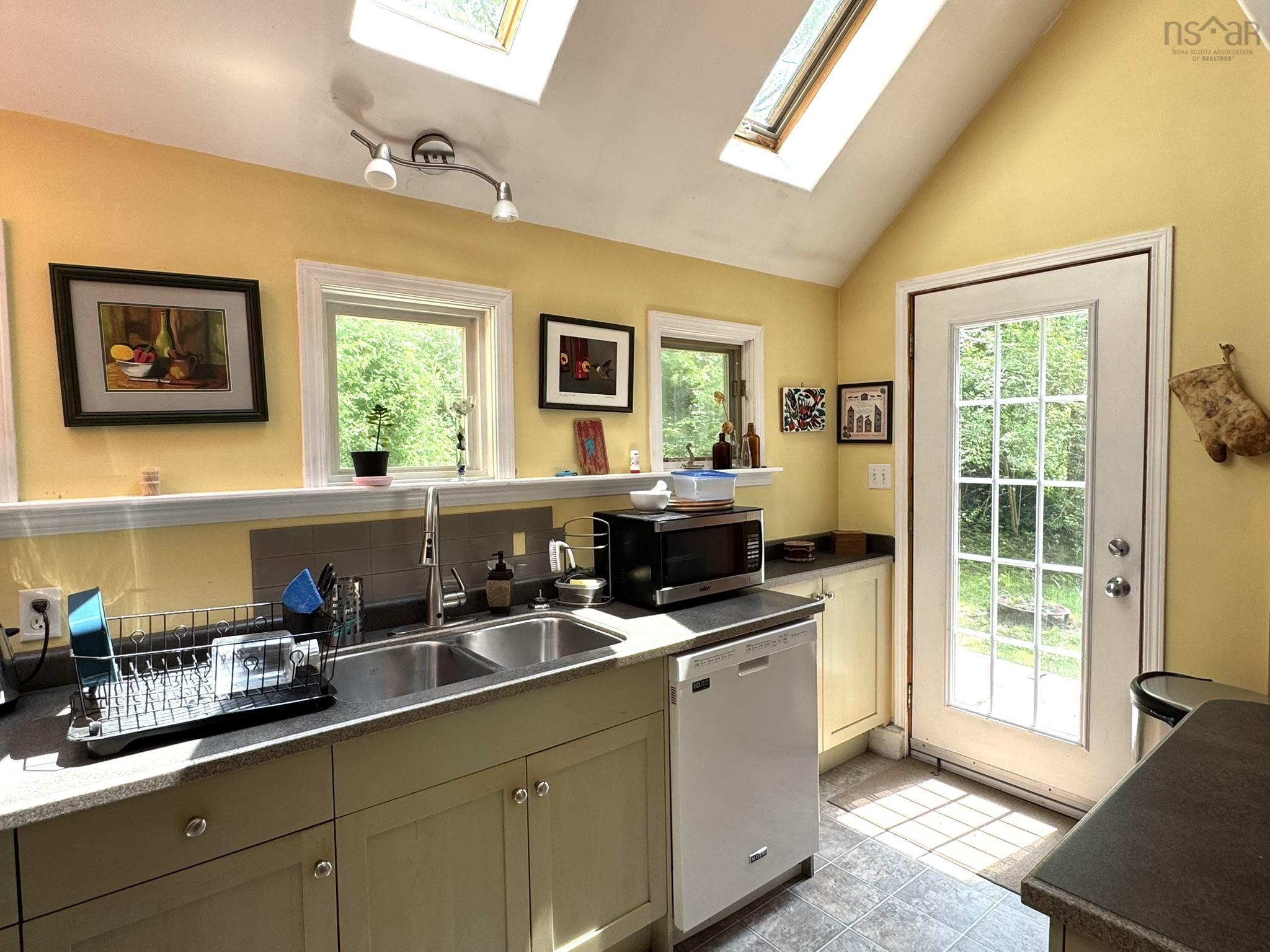 $210,000.00: 81 Brooklyn Shore Road, Brooklyn