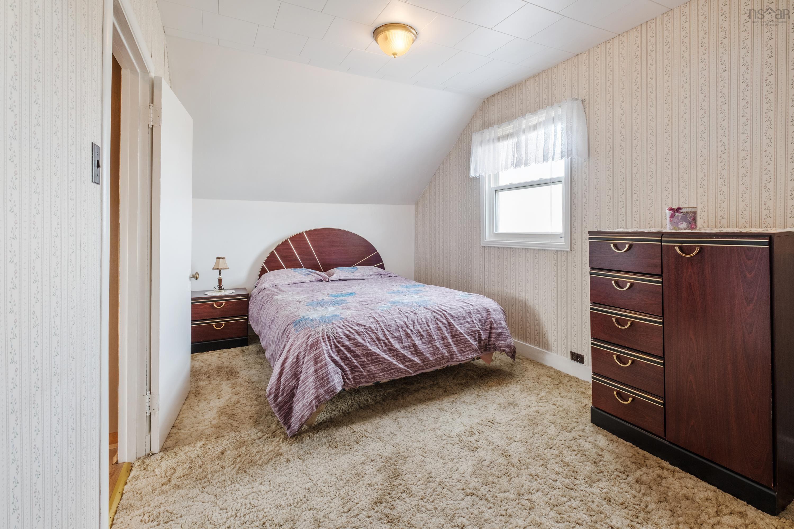 $298,500.00: 1192 Main Street, Glace Bay