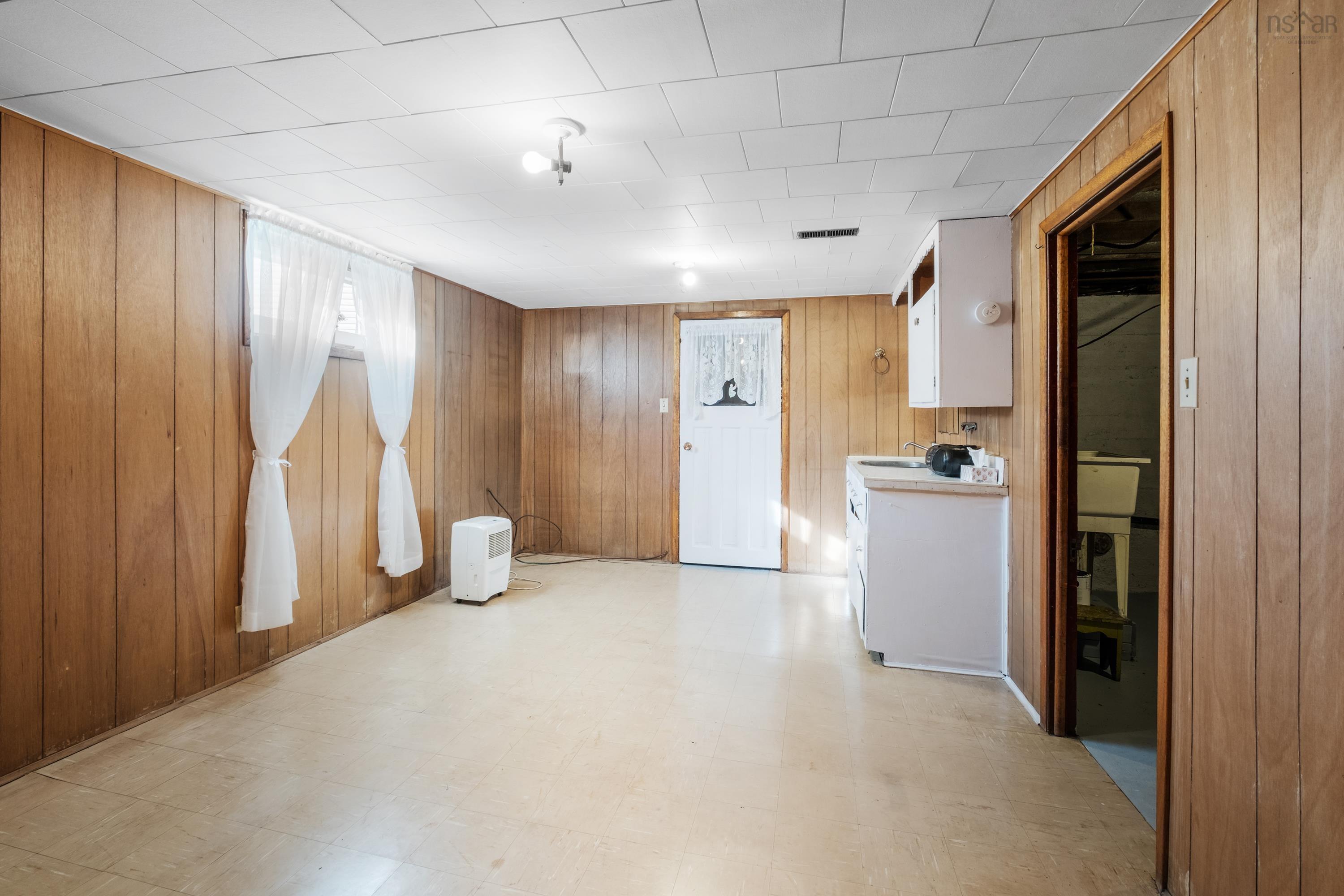 $298,500.00: 1192 Main Street, Glace Bay