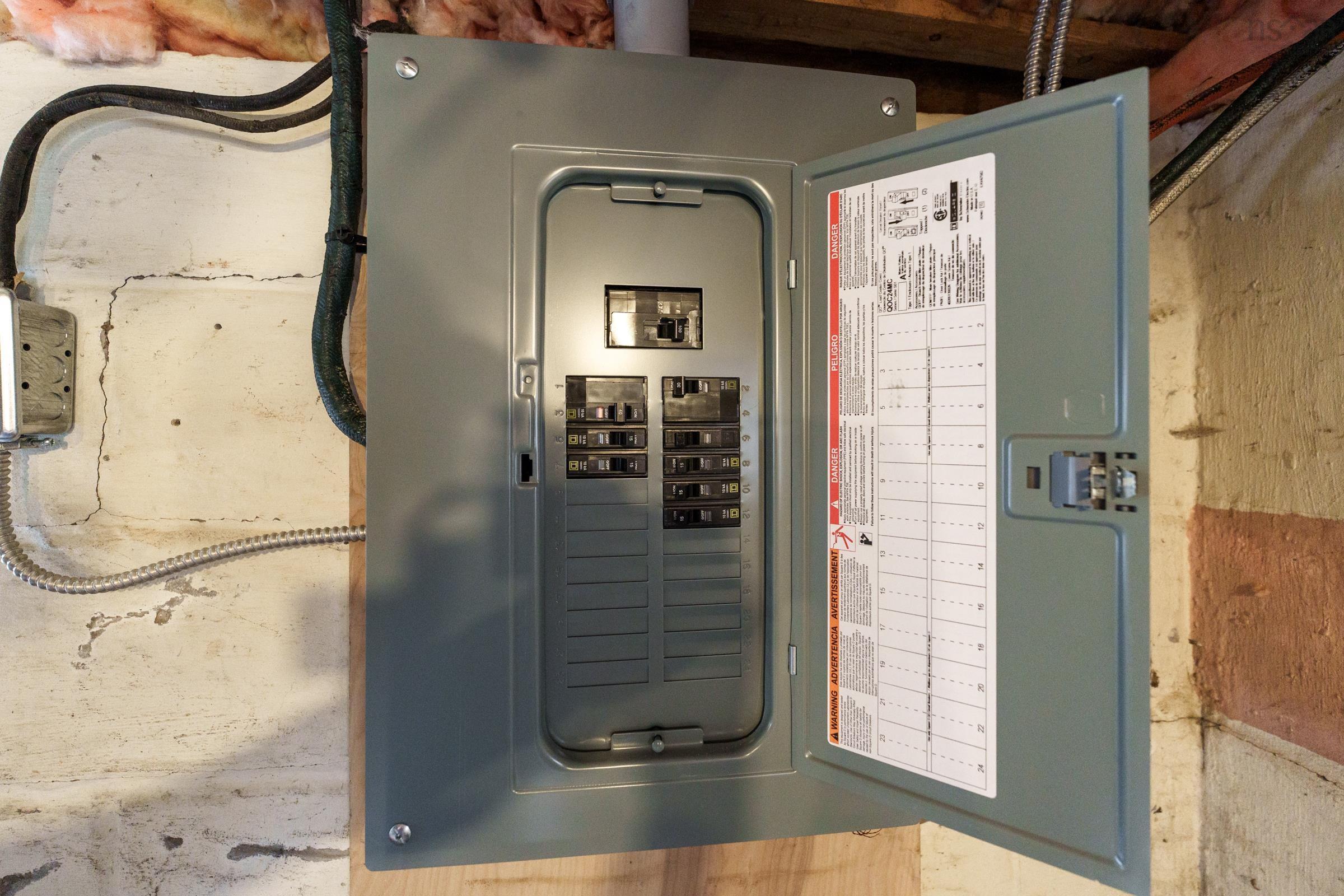 $219,000.00: 18 Shaw Avenue, Yarmouth