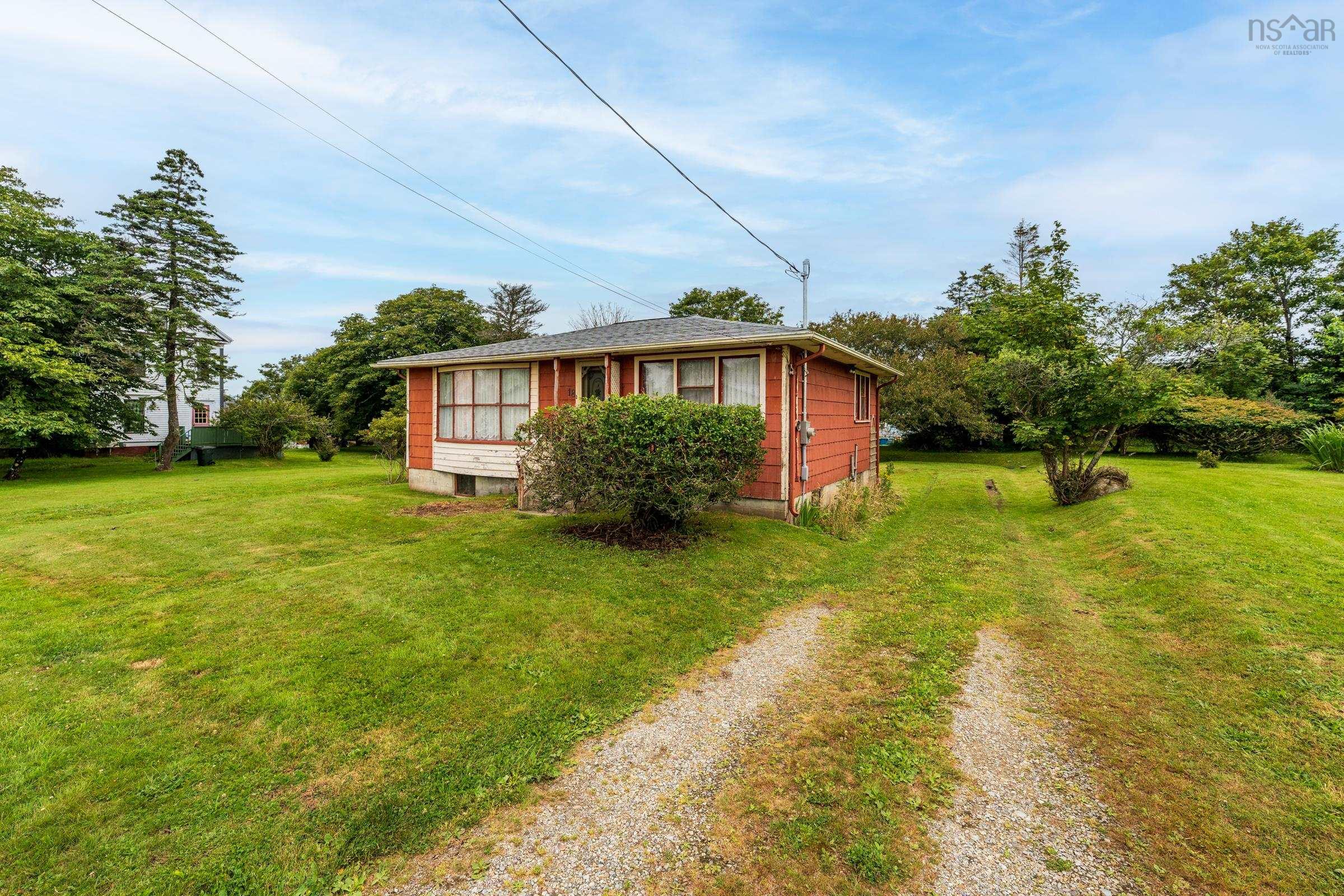 $219,000.00: 18 Shaw Avenue, Yarmouth