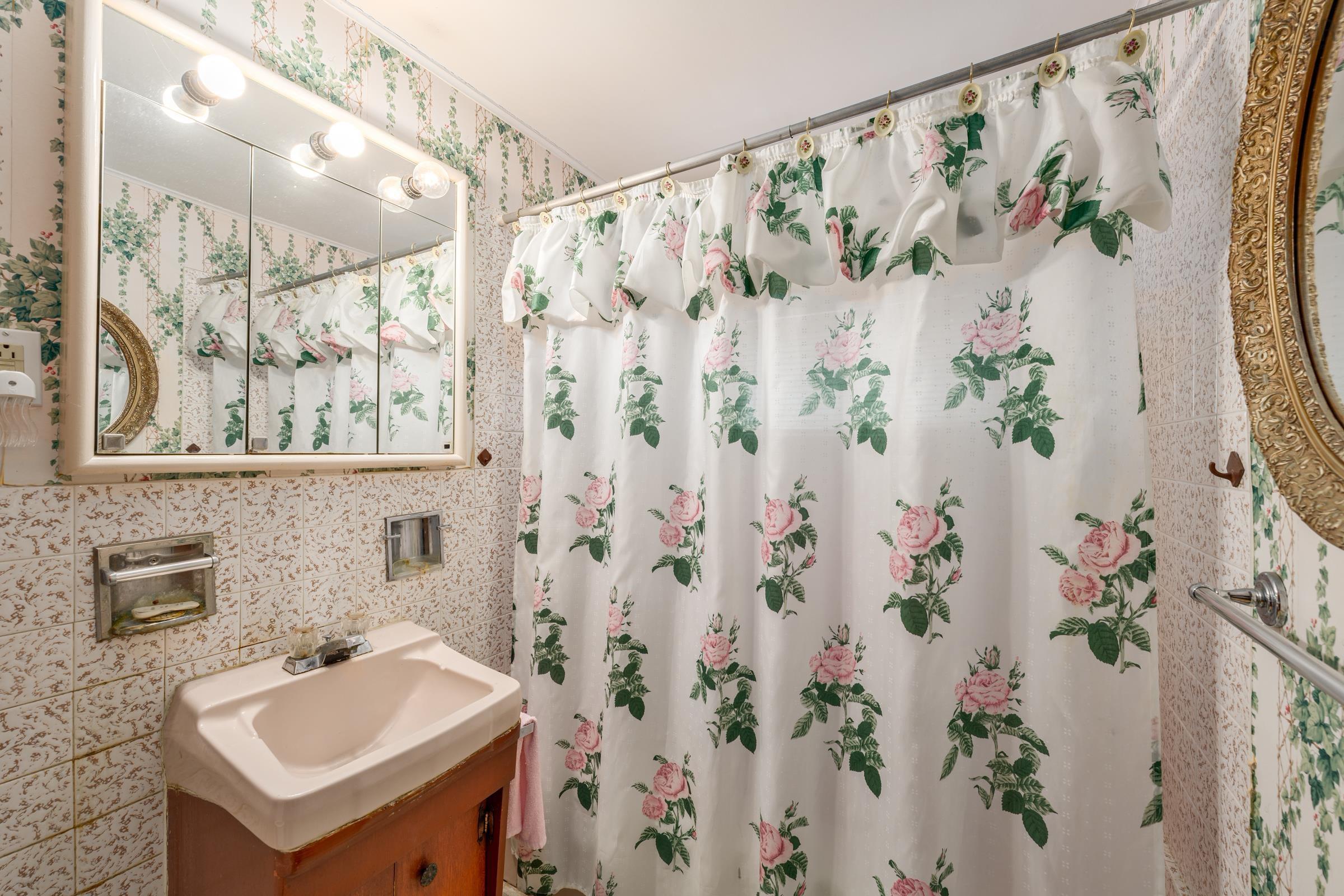 $219,000.00: 18 Shaw Avenue, Yarmouth