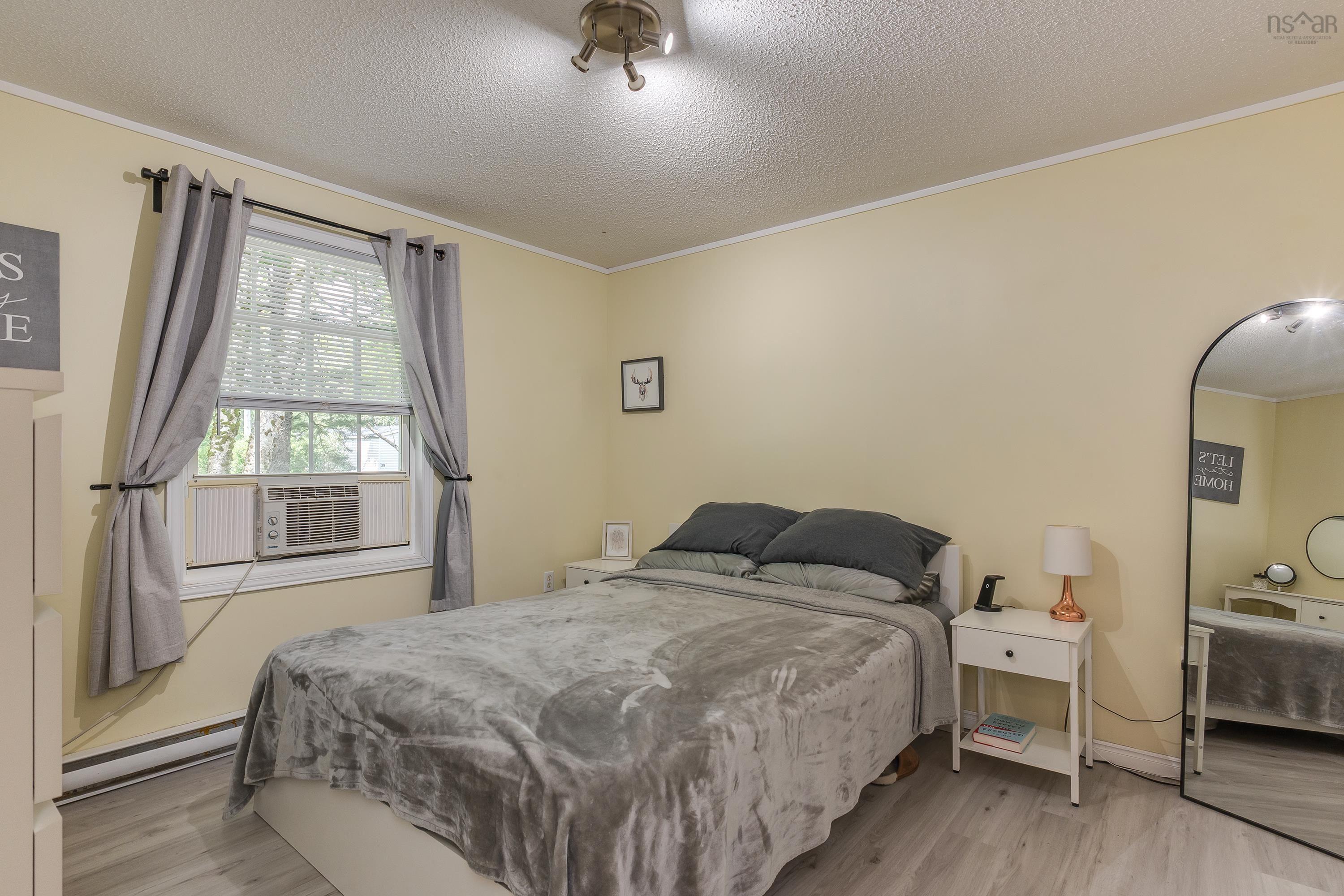 25 Champlain Avenue, Middle Sackville, NS (MLS 202518404)