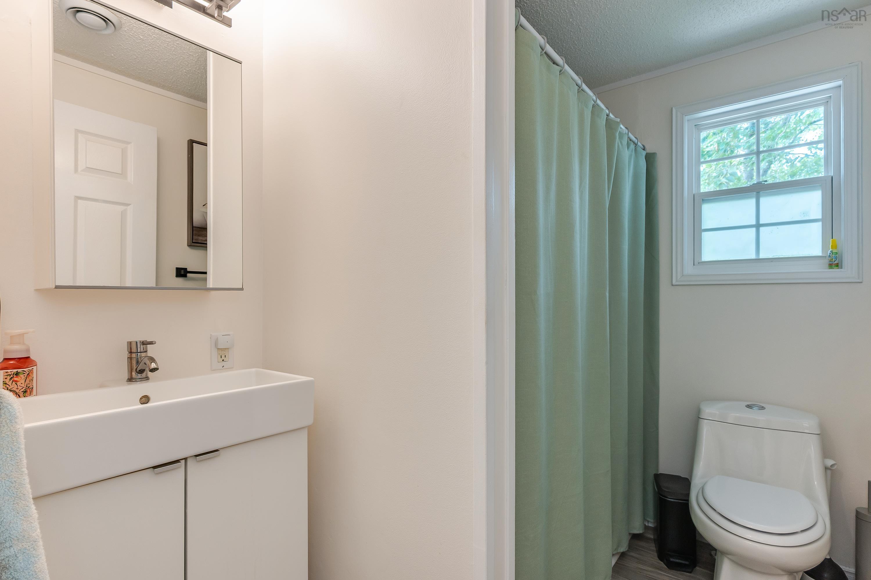 25 Champlain Avenue, Middle Sackville, NS (MLS 202518404)