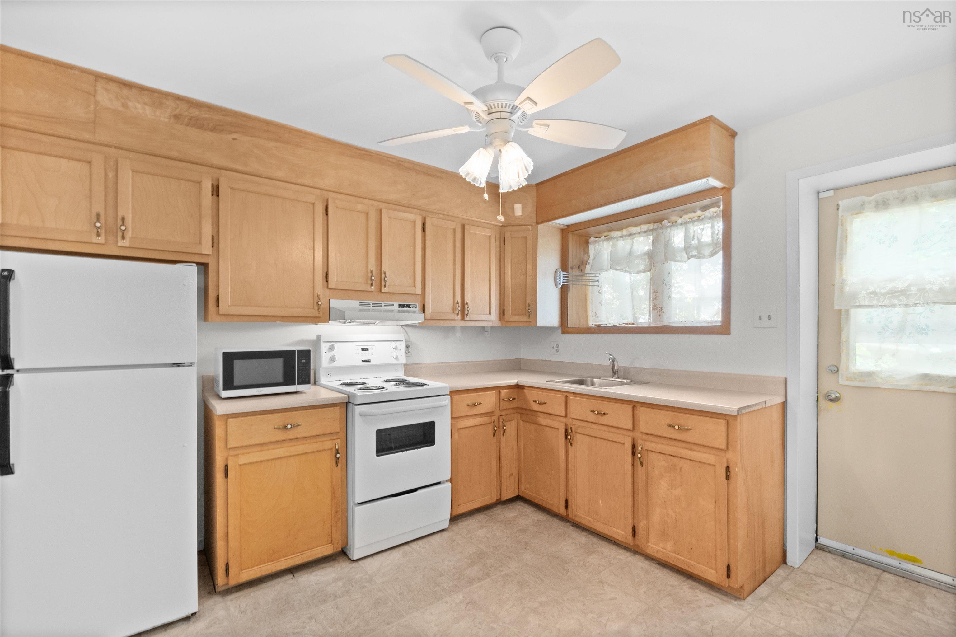 $525,000.00: 32 Orkney Drive, Dartmouth