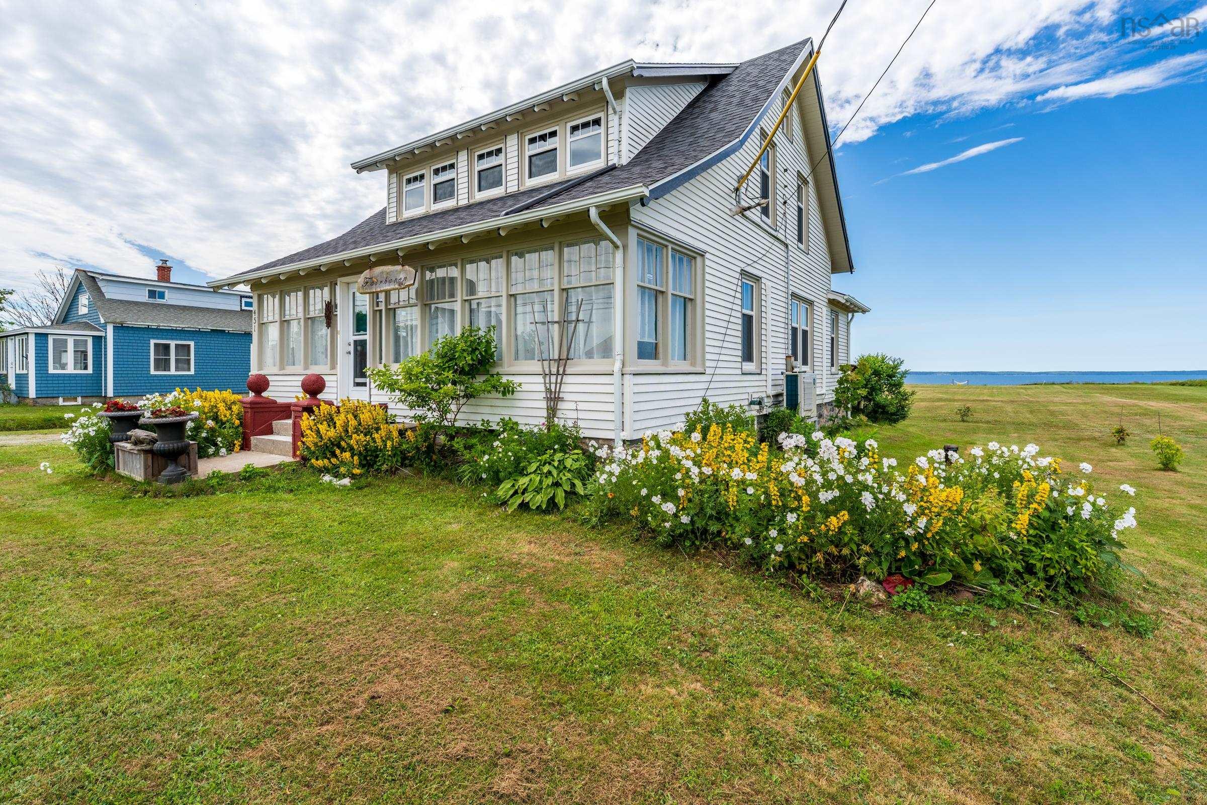 $411,900.00: 451 Highway 1, Comeauville