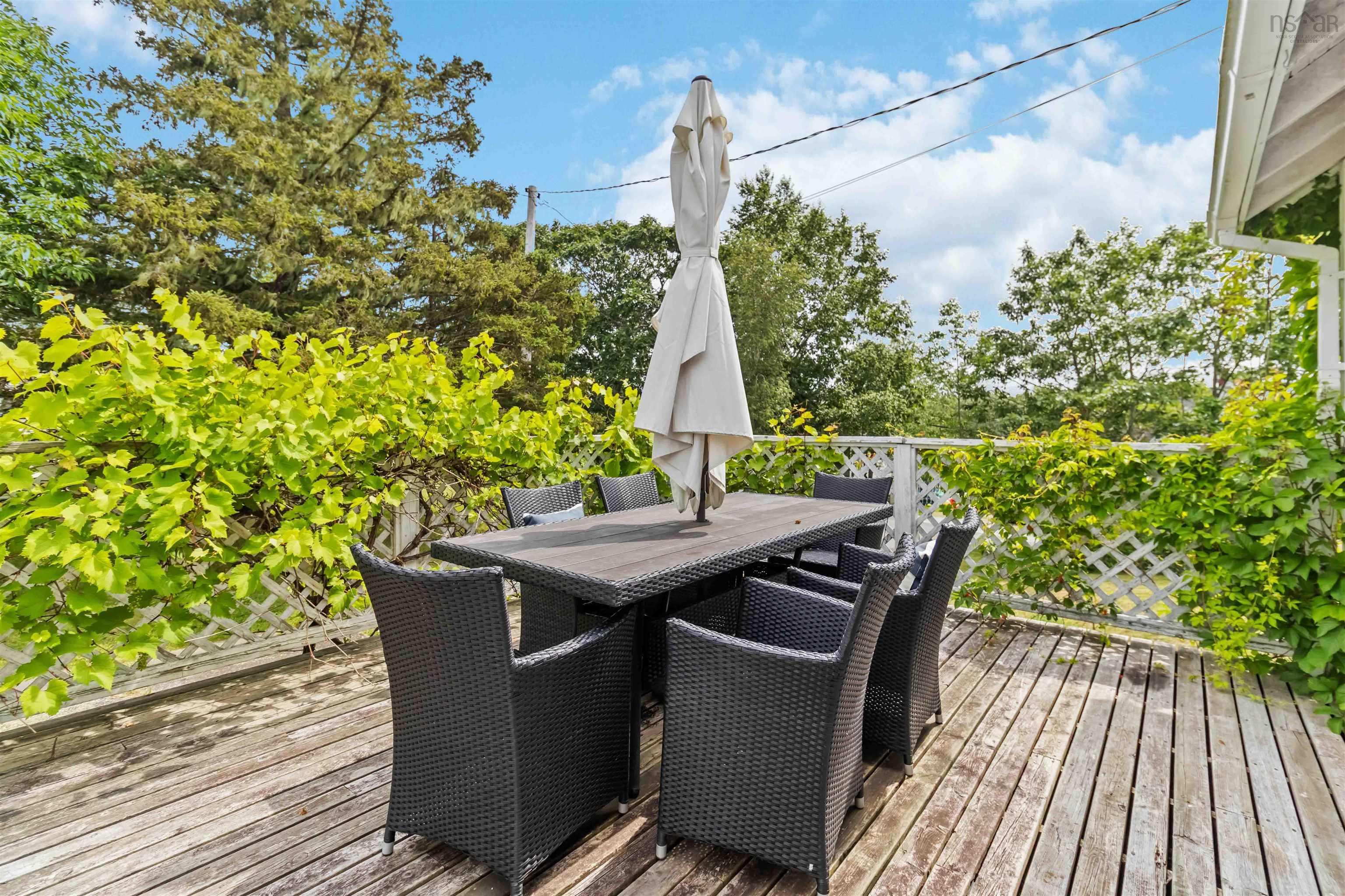 $324,900.00: 291 Central Port Mouton Road, Port Mouton