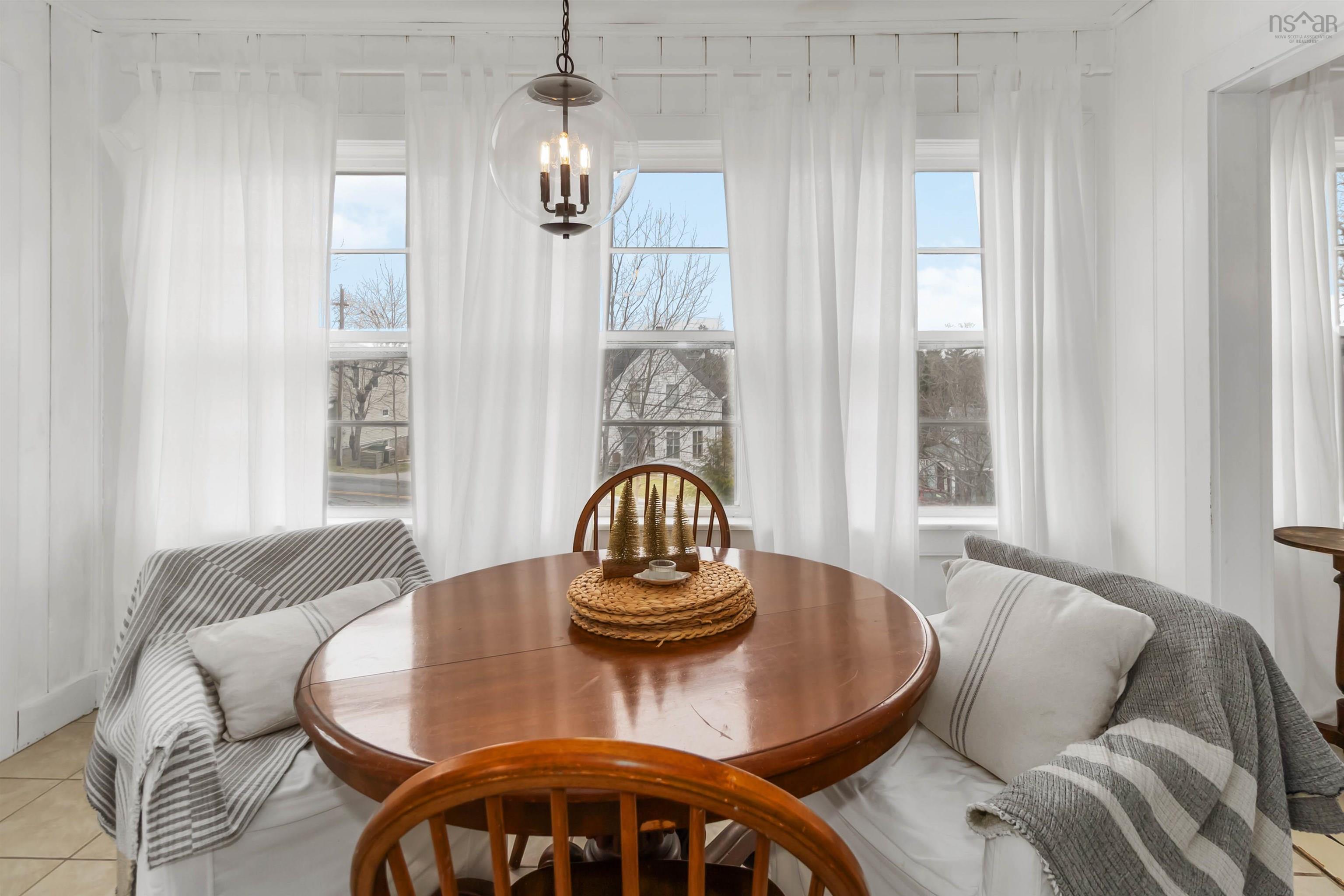 $324,900.00: 291 Central Port Mouton Road, Port Mouton