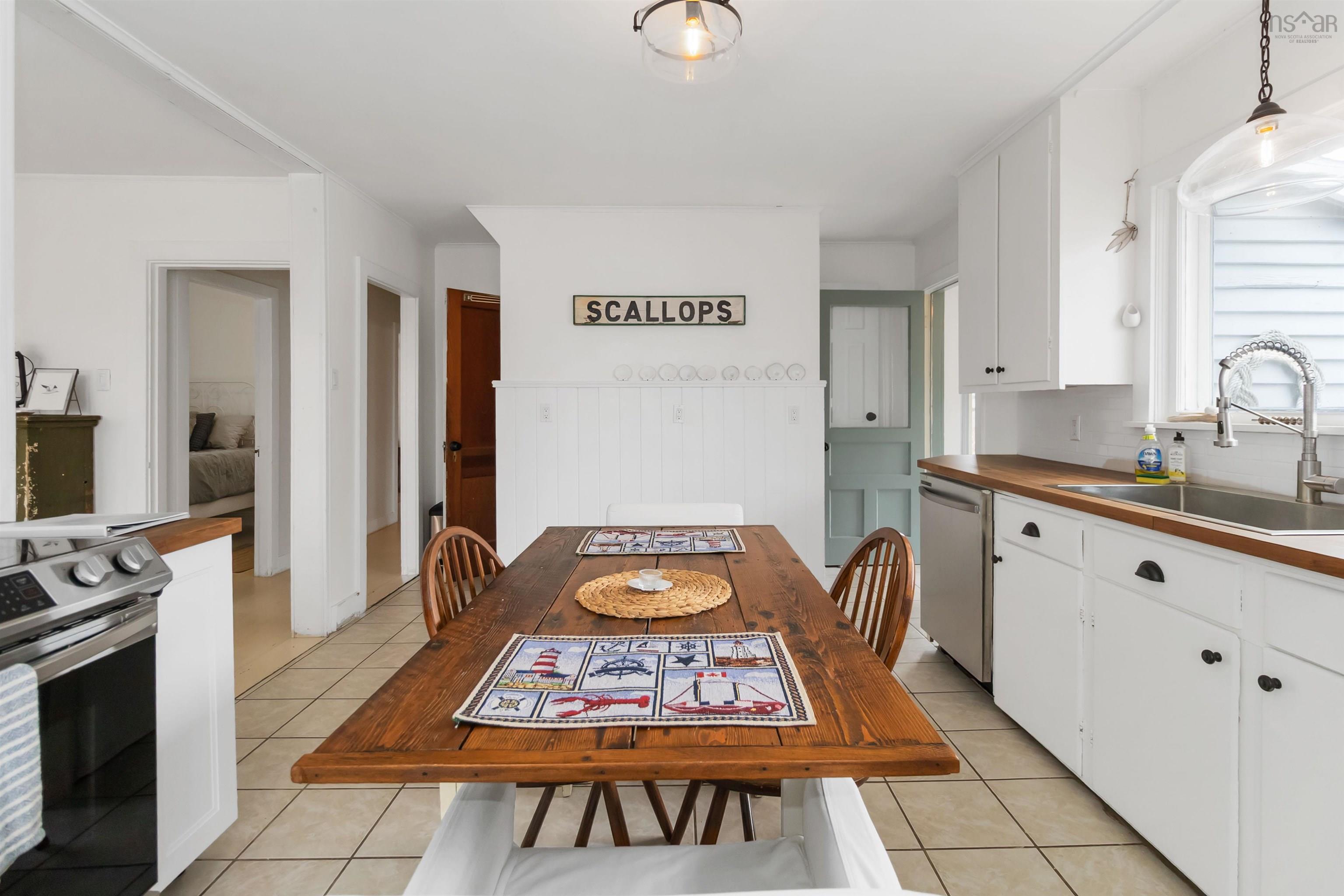 $324,900.00: 291 Central Port Mouton Road, Port Mouton