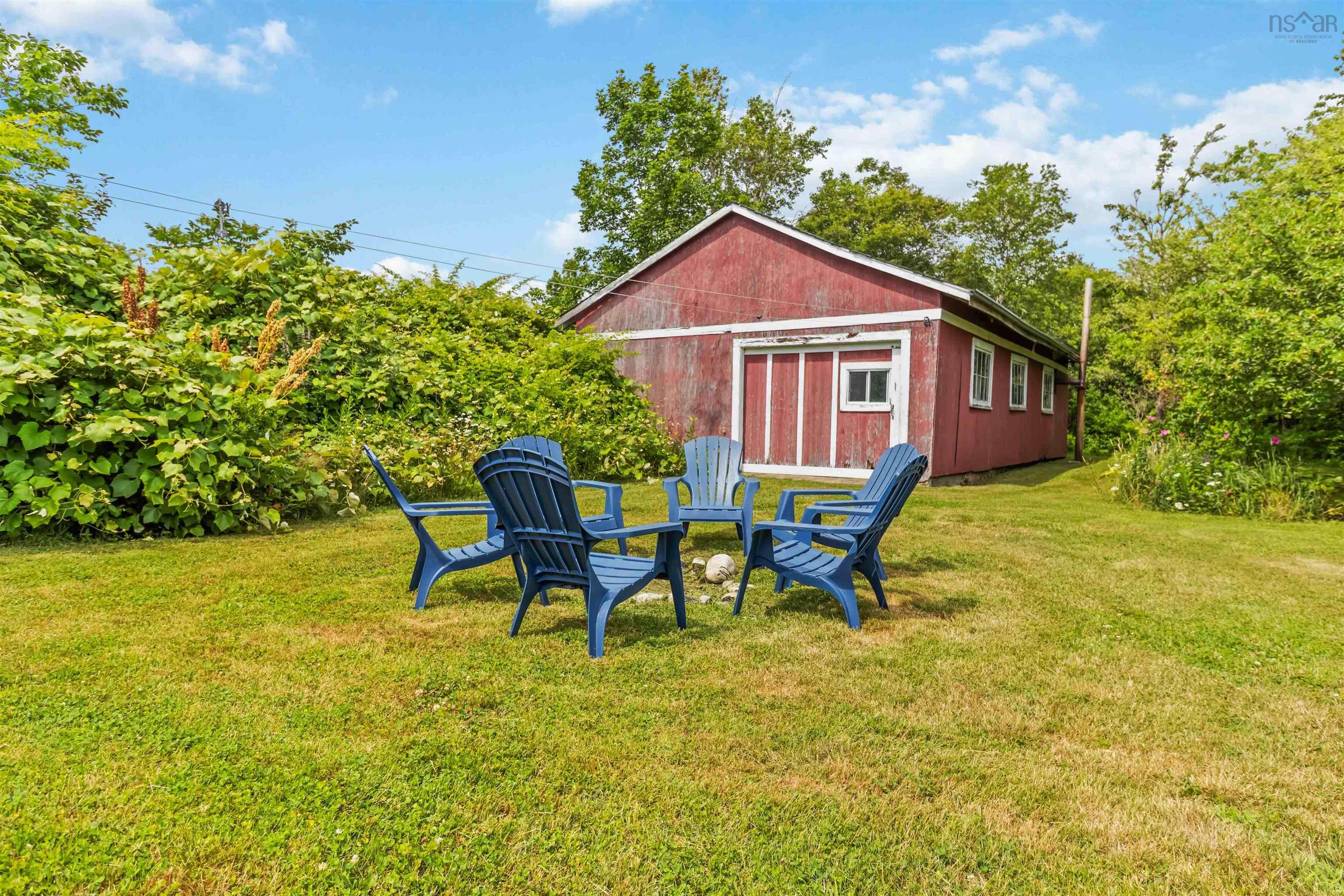 $324,900.00: 291 Central Port Mouton Road, Port Mouton