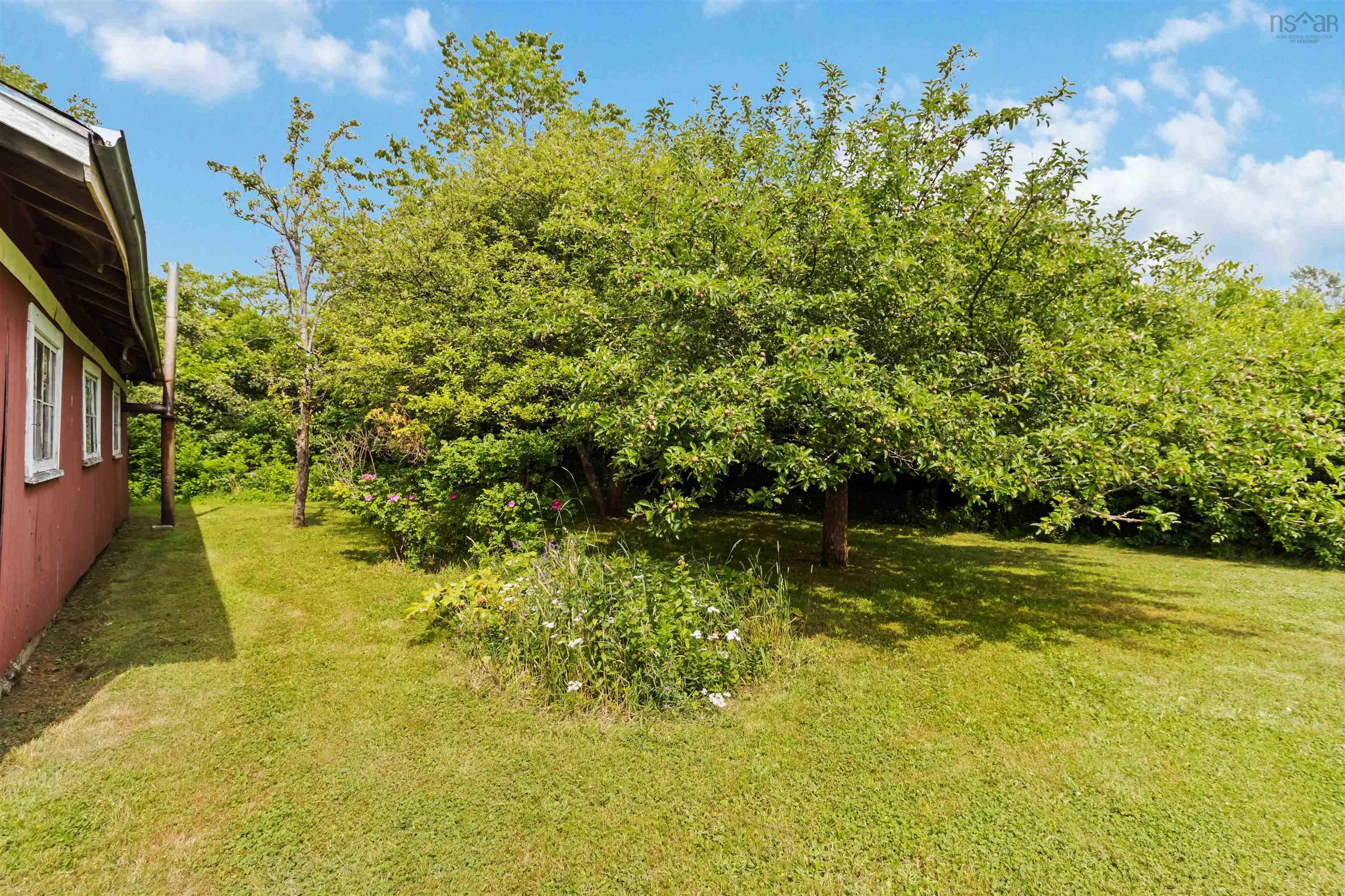 $324,900.00: 291 Central Port Mouton Road, Port Mouton